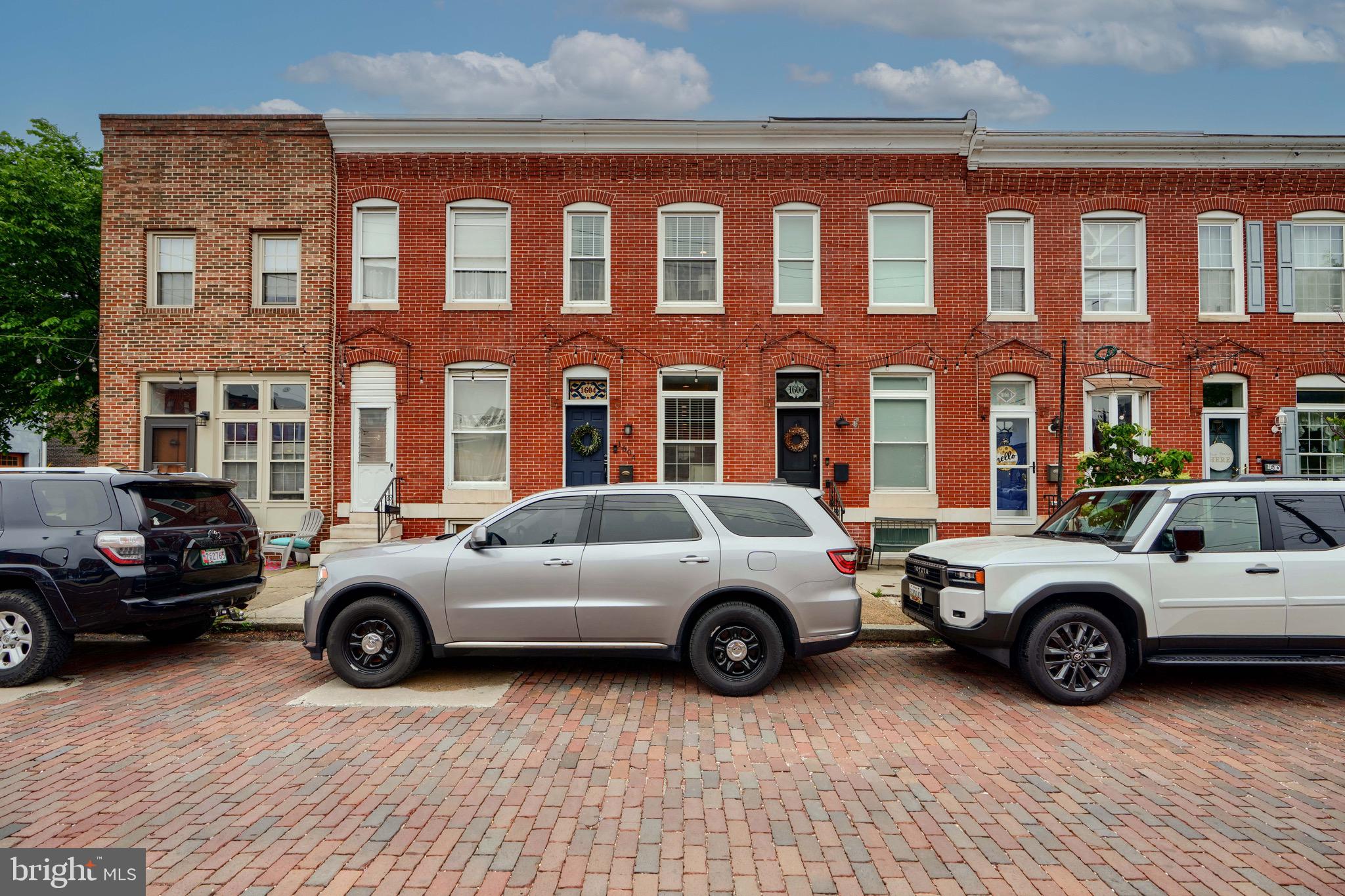 LOCUST POINT - Residential Lease