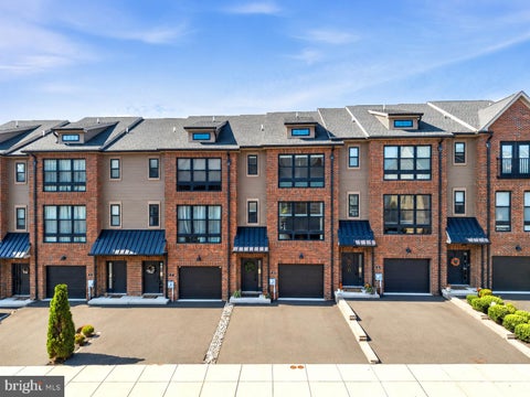 Photo for 10 SIENNA PLACE