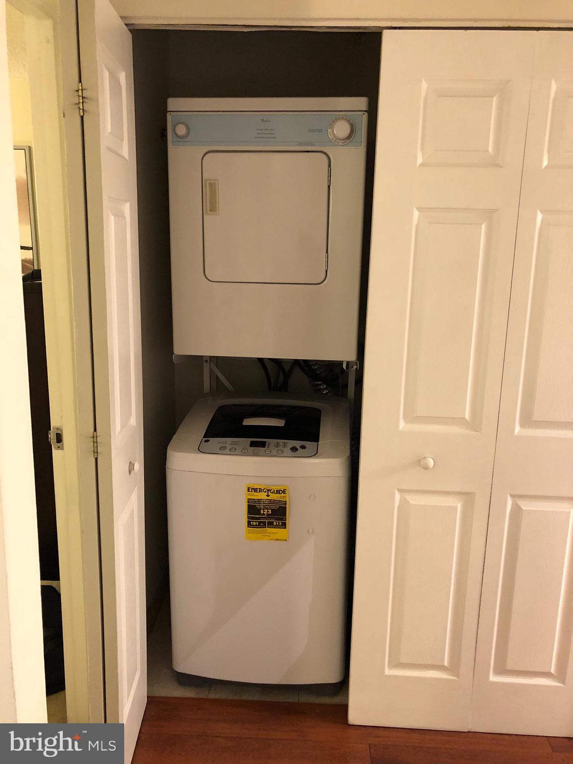 WASHINGTON SQ - Residential Lease