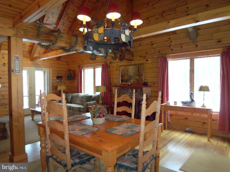 COOLFONT MOUNTAINSIDE - Residential