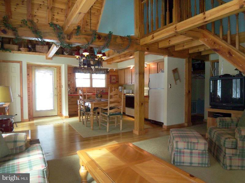 COOLFONT MOUNTAINSIDE - Residential