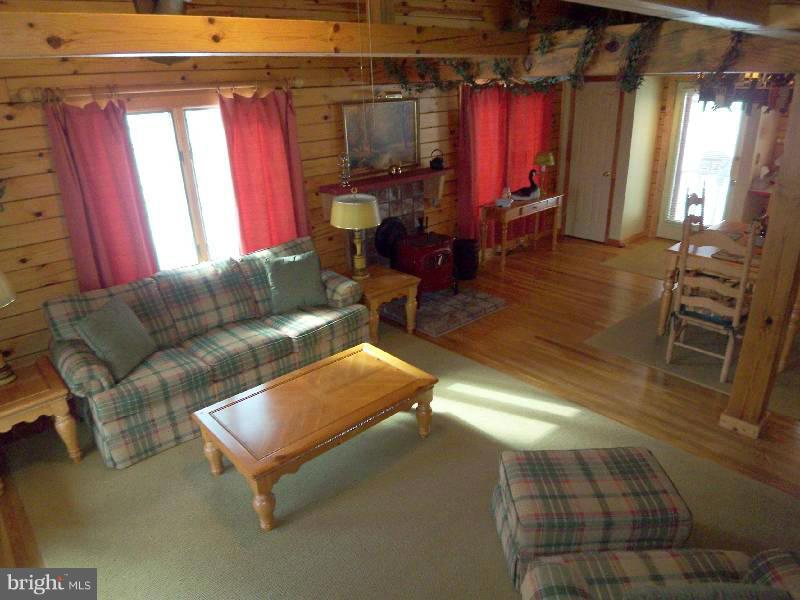 COOLFONT MOUNTAINSIDE - Residential