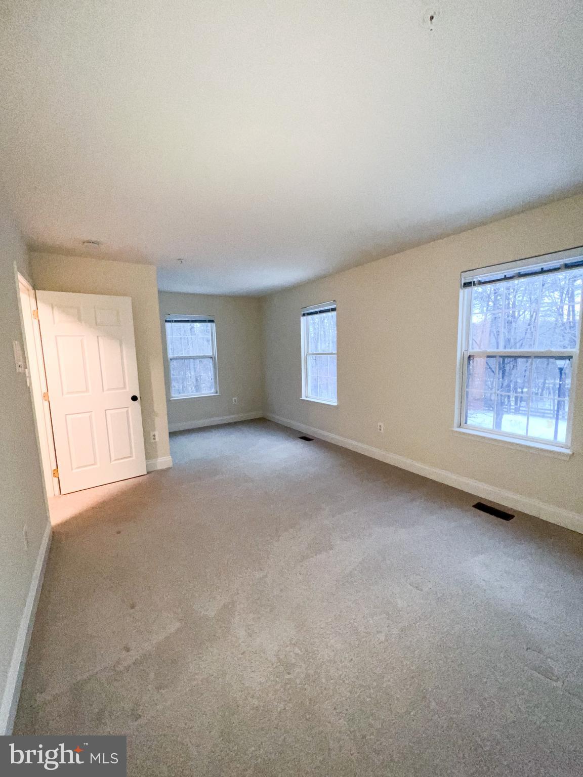 PINEY ORCHARD - Residential Lease