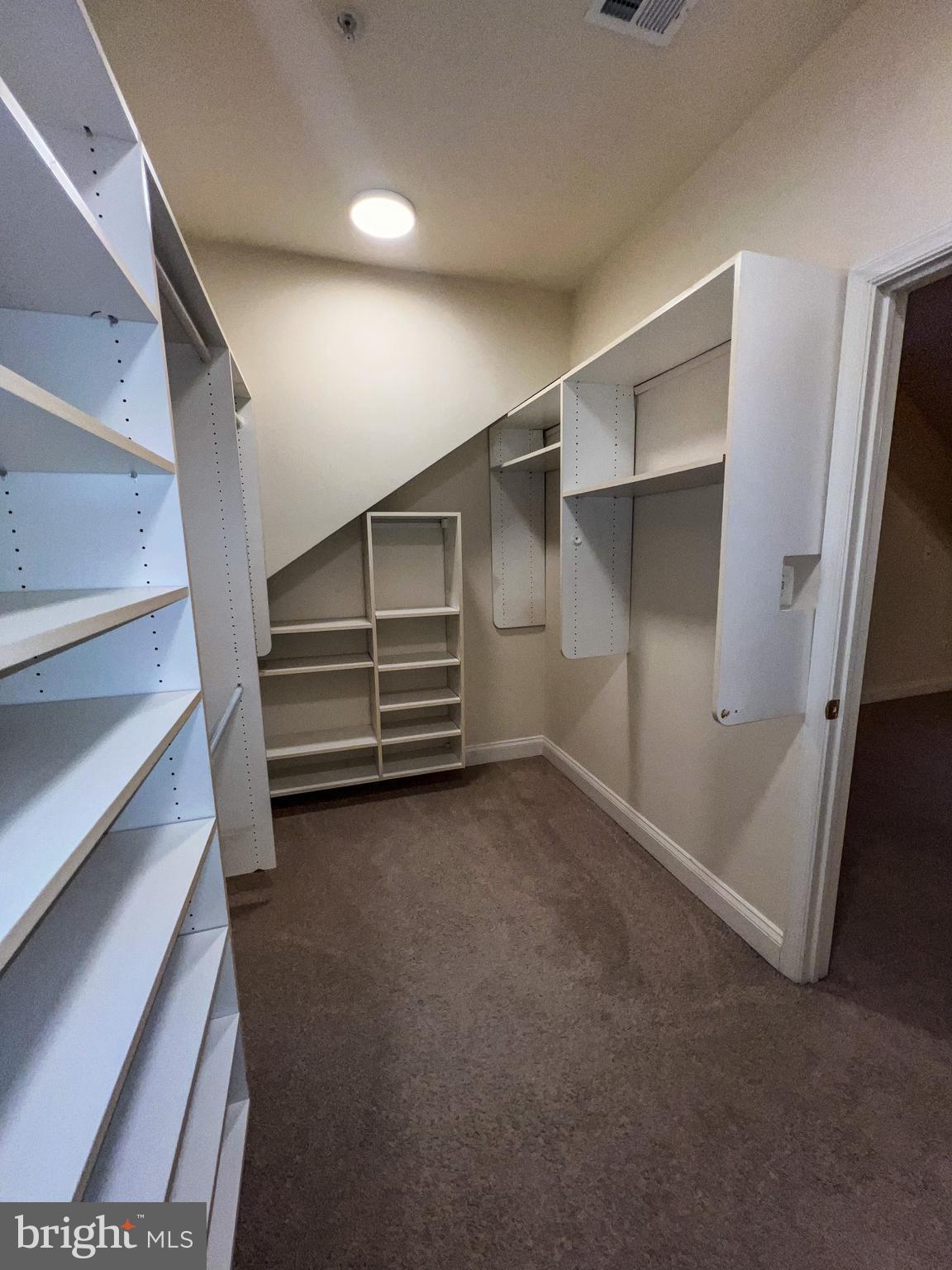 PINEY ORCHARD - Residential Lease