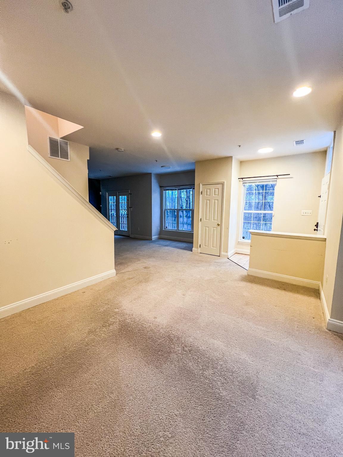 PINEY ORCHARD - Residential Lease