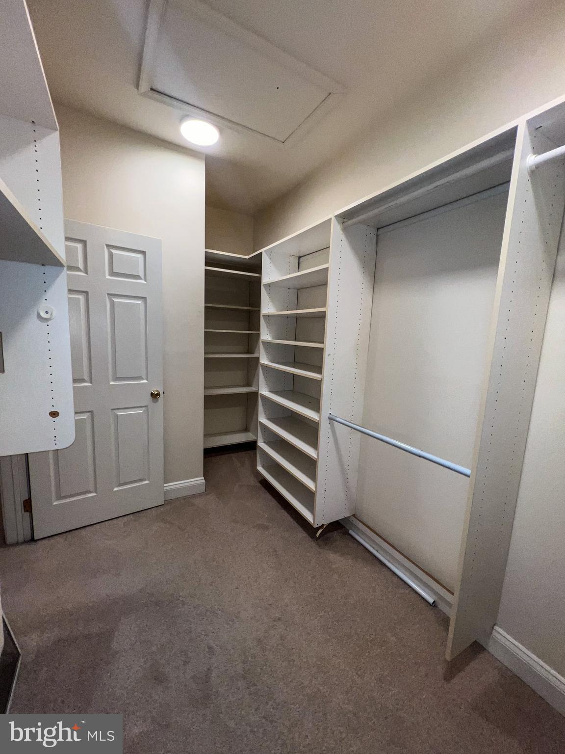 PINEY ORCHARD - Residential Lease