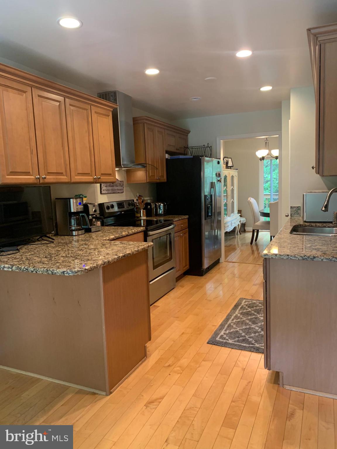 RESTON - Residential Lease