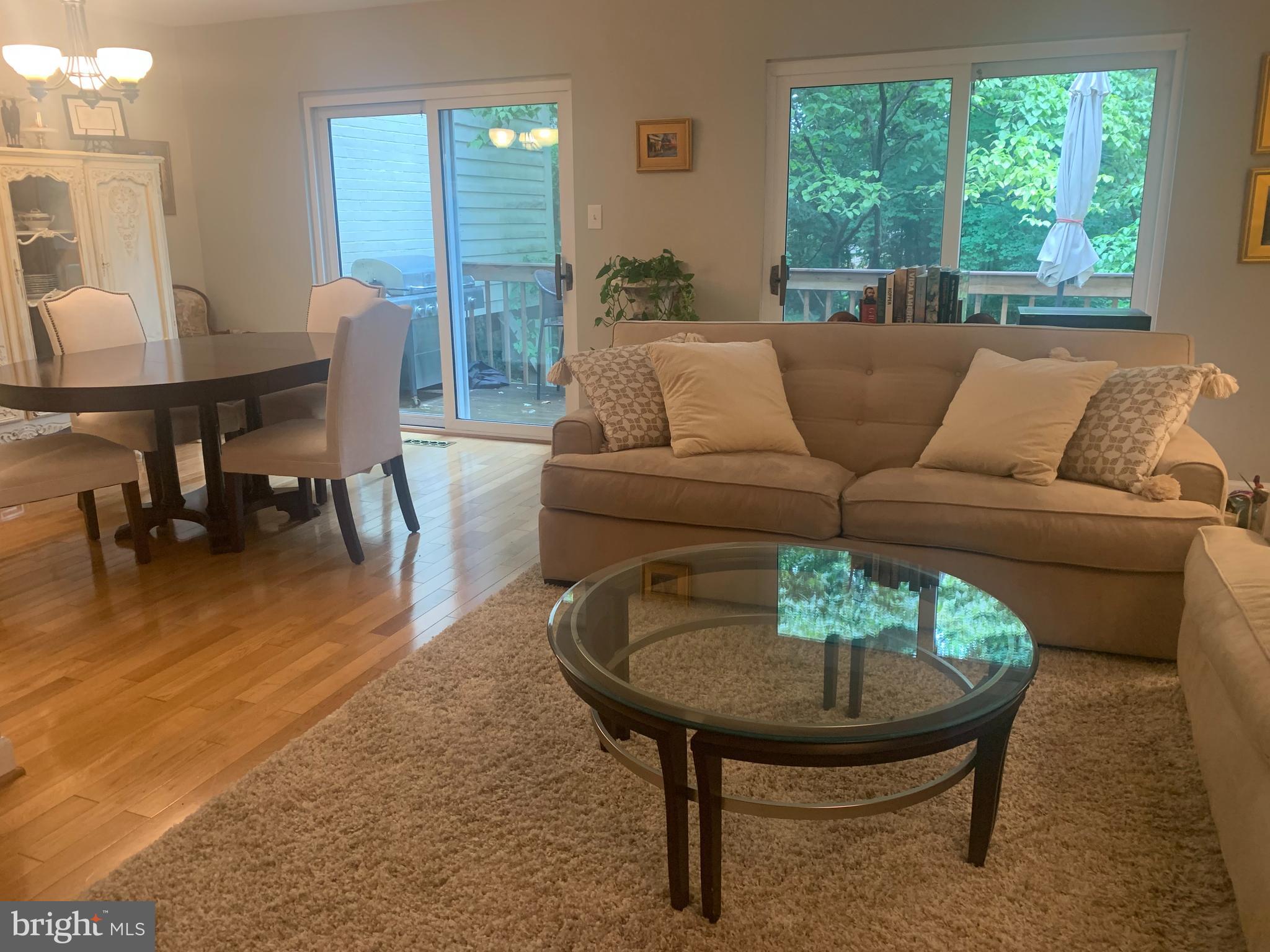 RESTON - Residential Lease