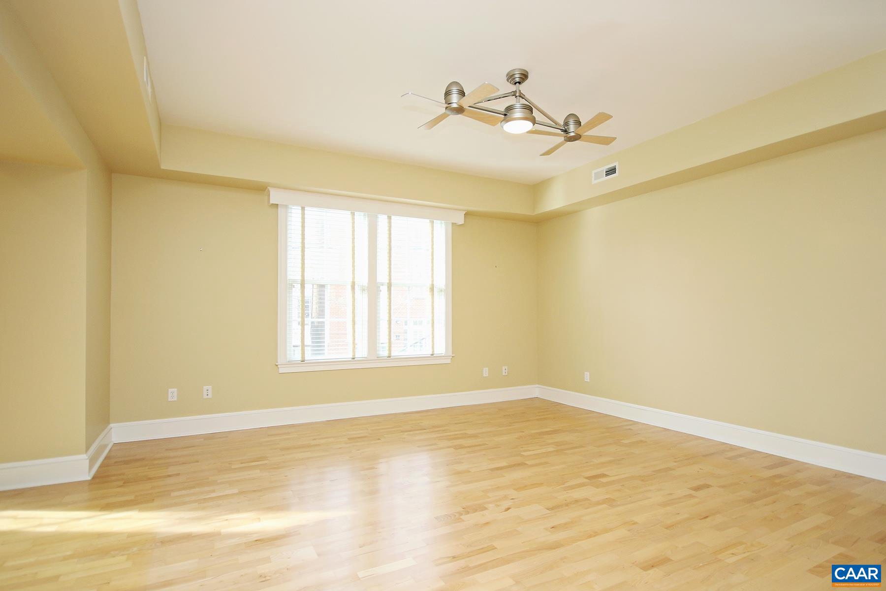 DOWNTOWN - Residential