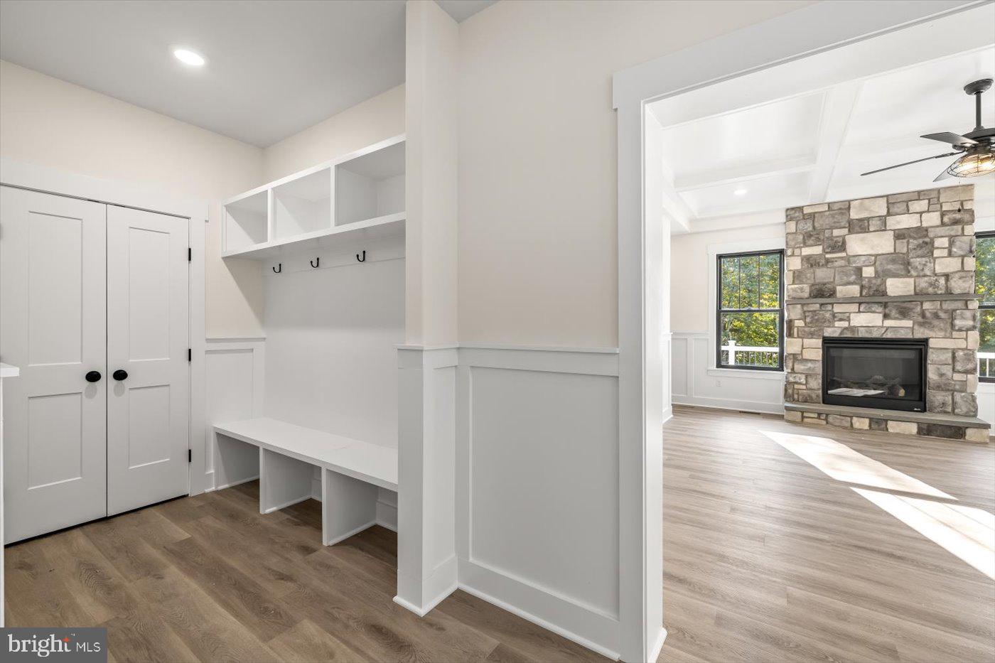 HUNTINGTON HILLS - Residential