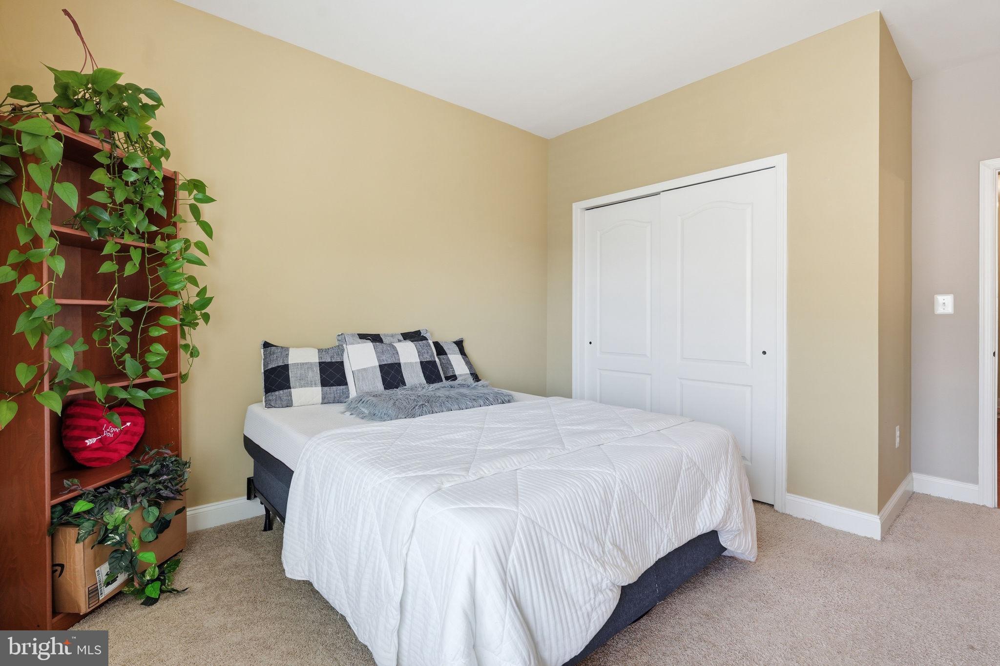 MOOREFIELD STATION - Residential