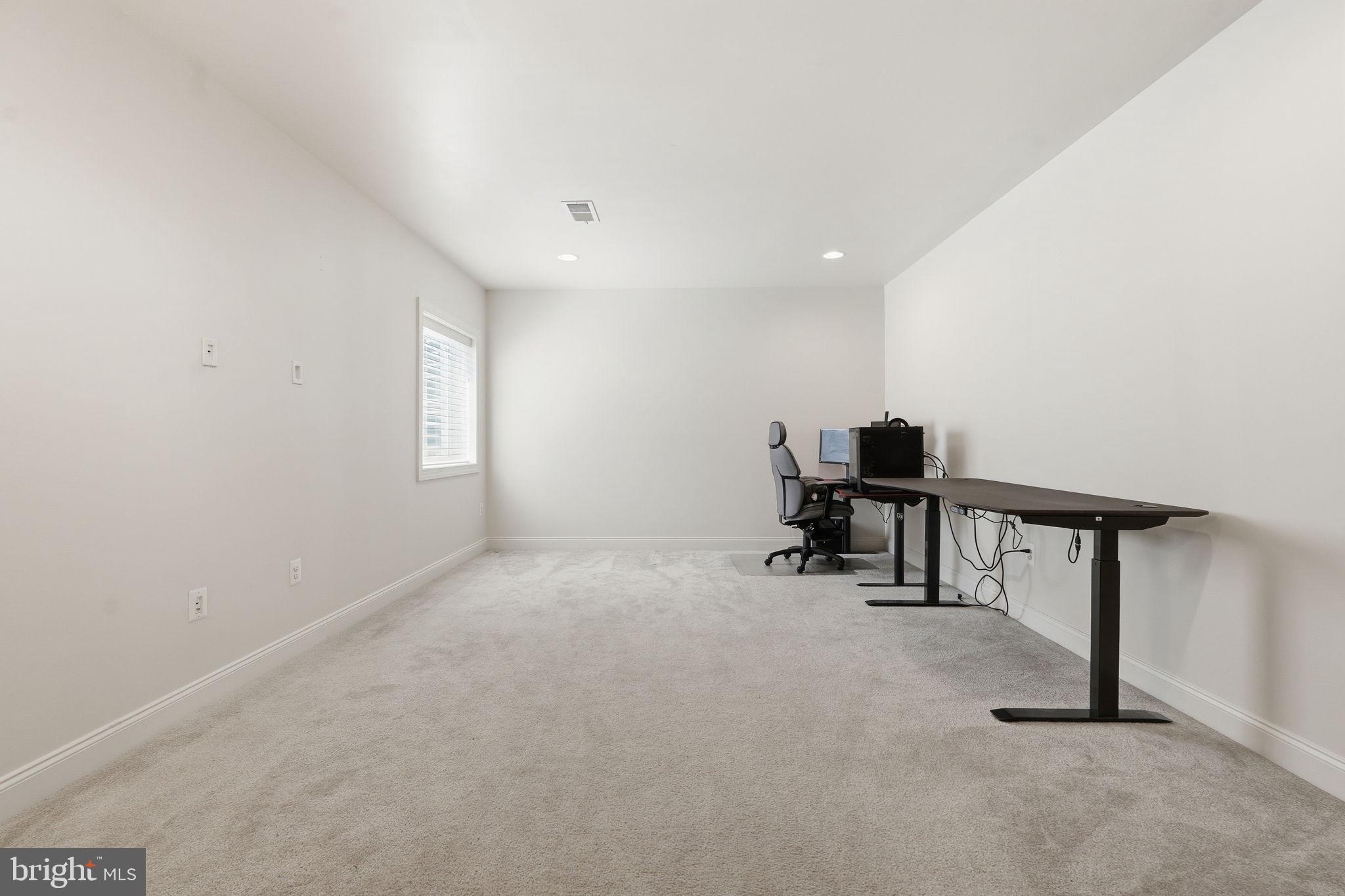 MOOREFIELD STATION - Residential