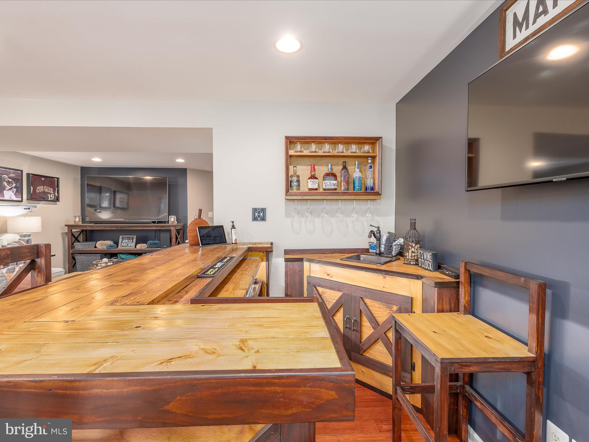 BROOKFIELD ON THE POTOMAC - Residential