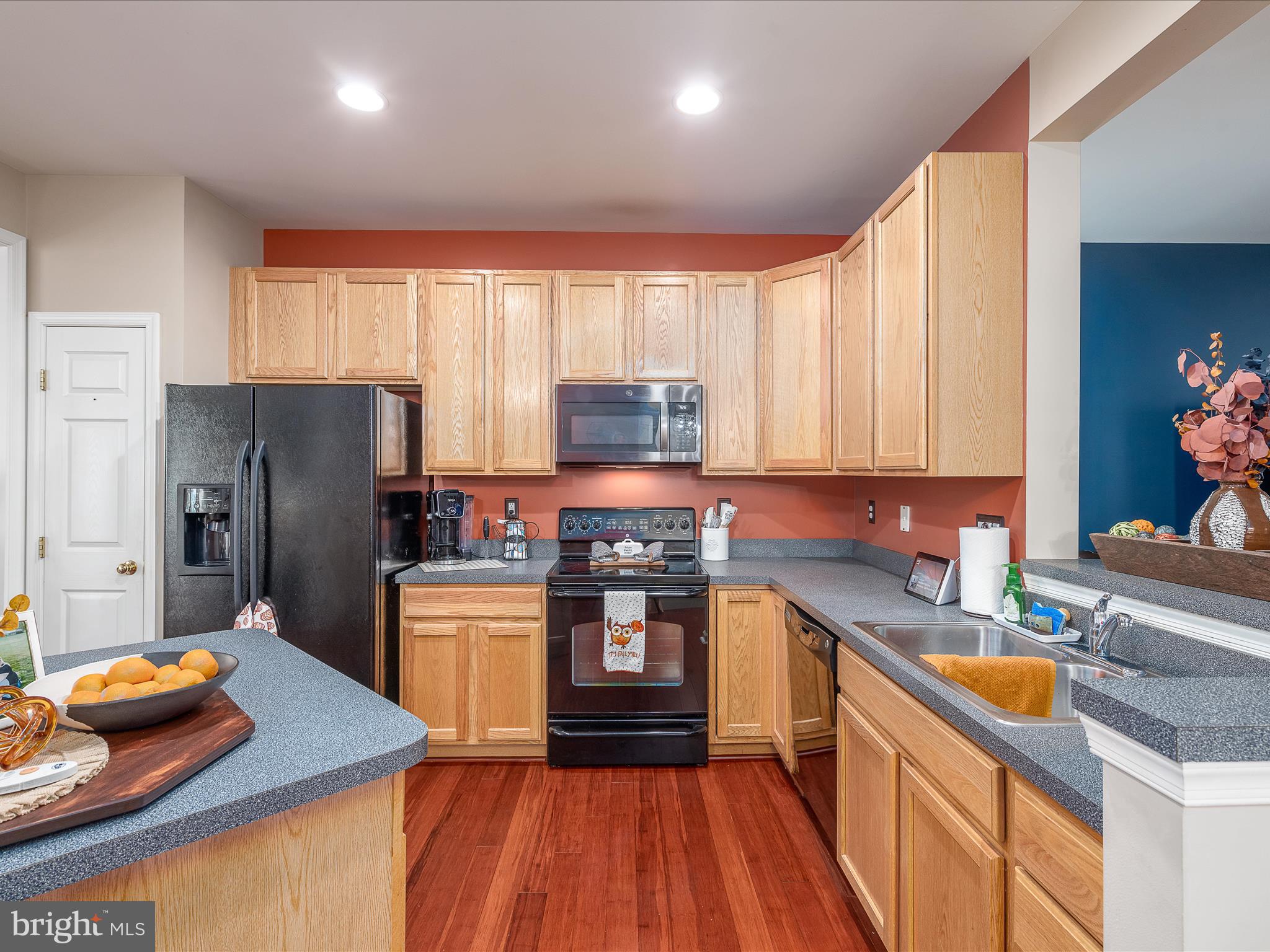 BROOKFIELD ON THE POTOMAC - Residential