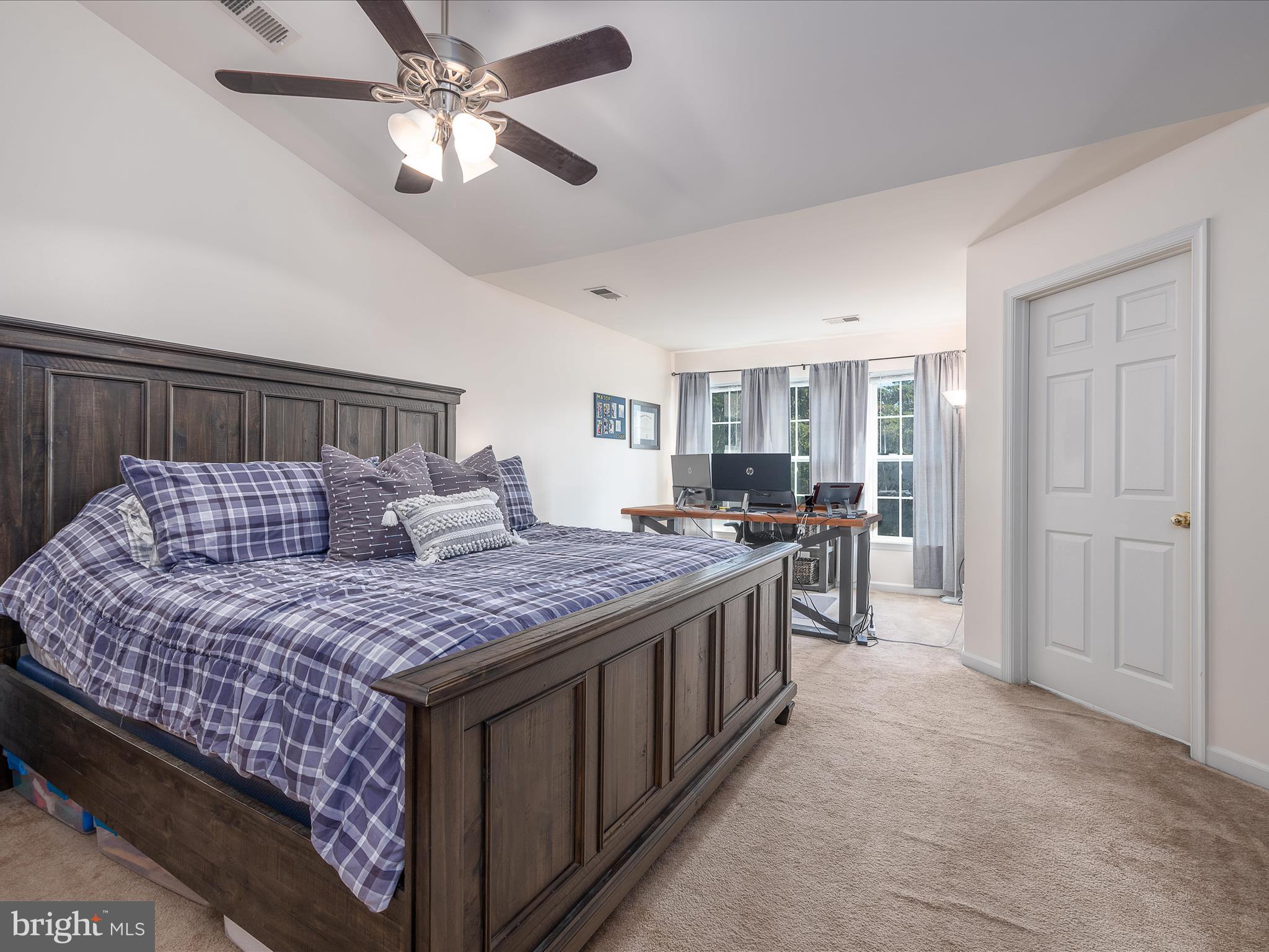 BROOKFIELD ON THE POTOMAC - Residential