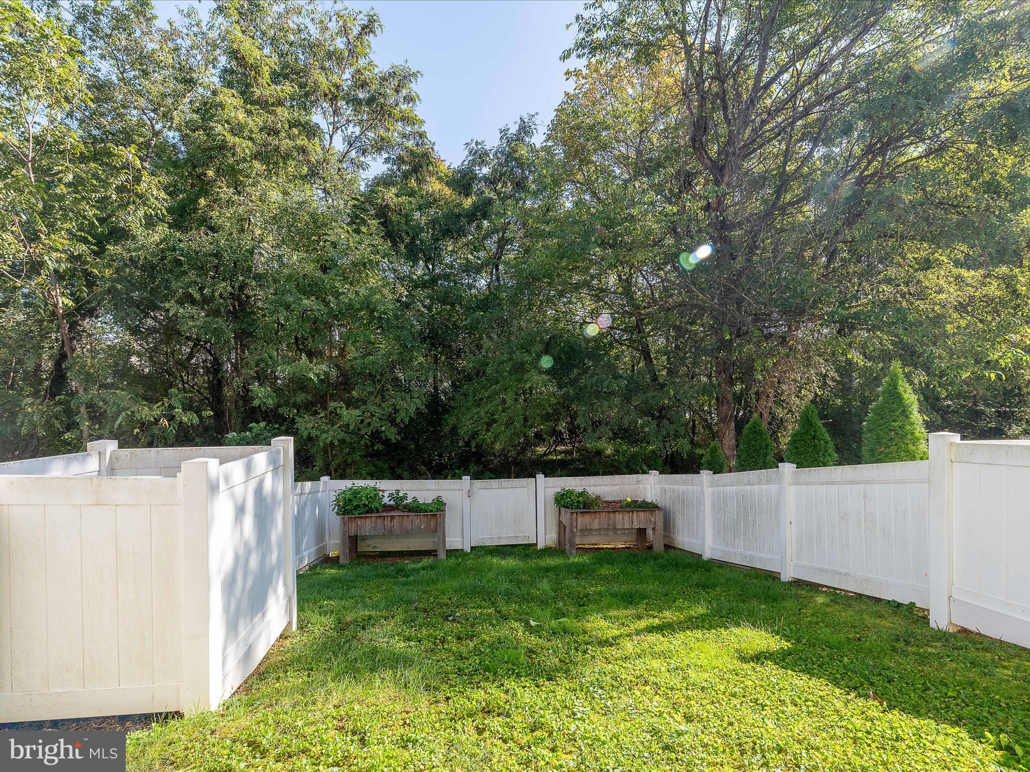 BROOKFIELD ON THE POTOMAC - Residential