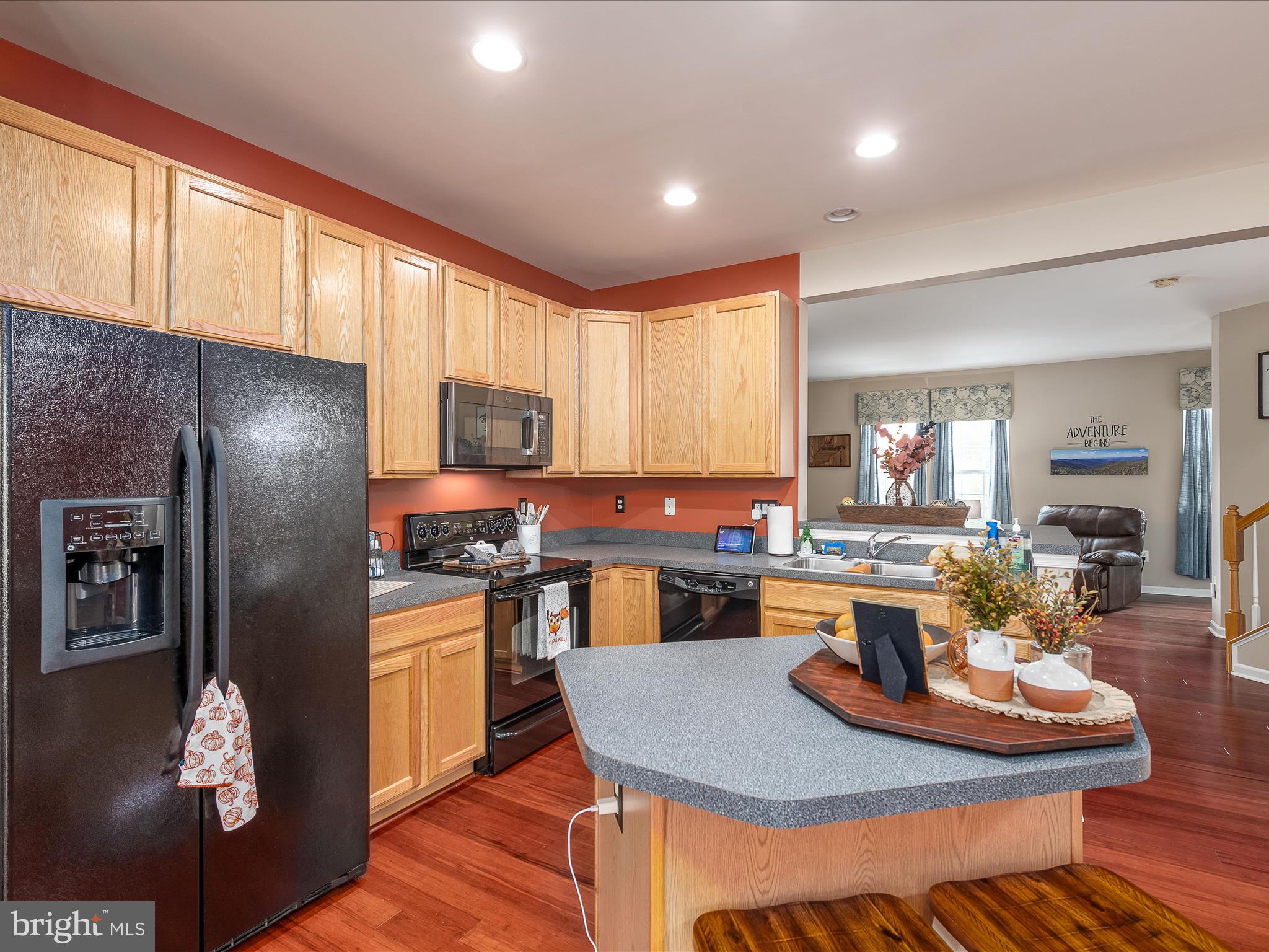 BROOKFIELD ON THE POTOMAC - Residential