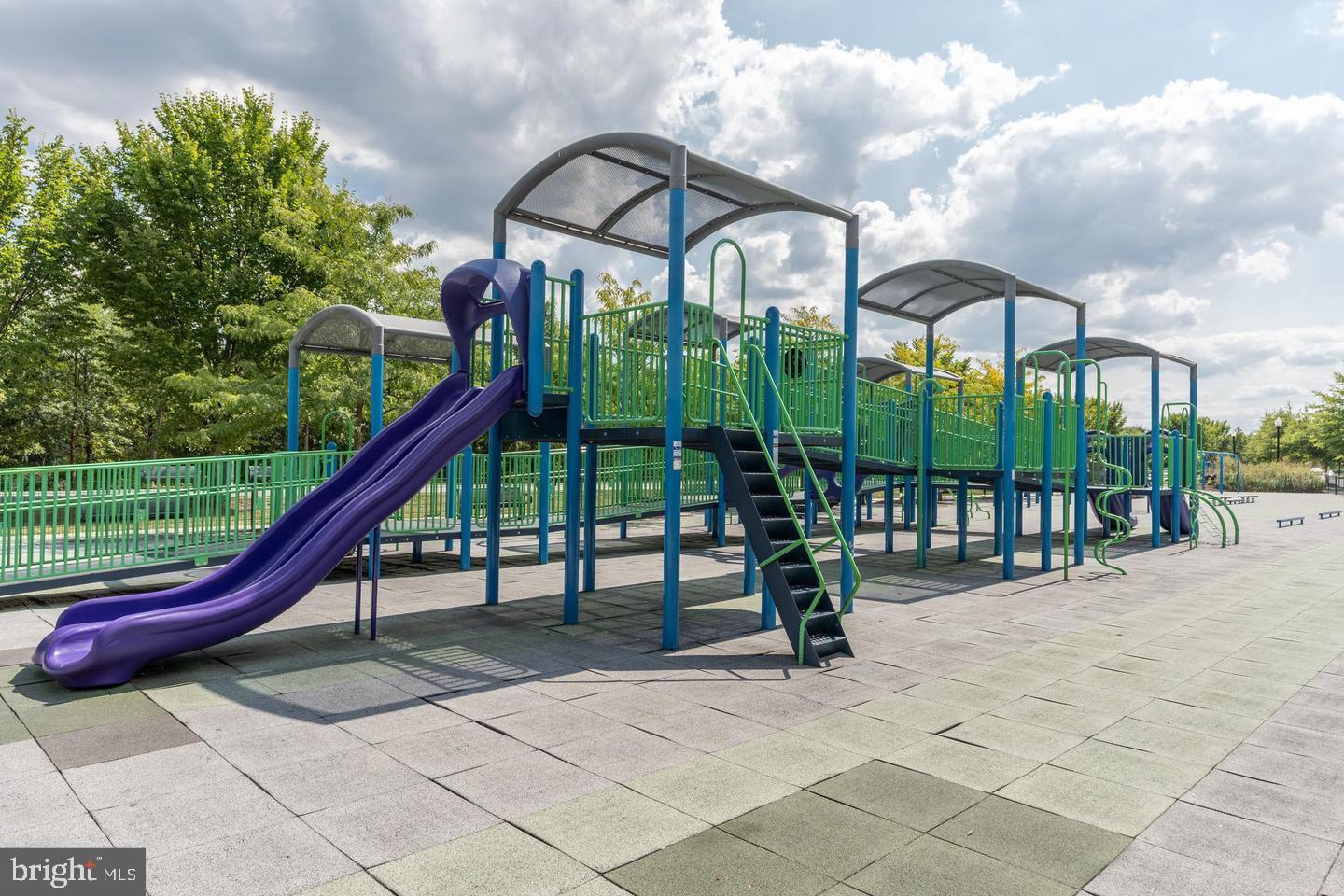 POTOMAC YARD - Residential