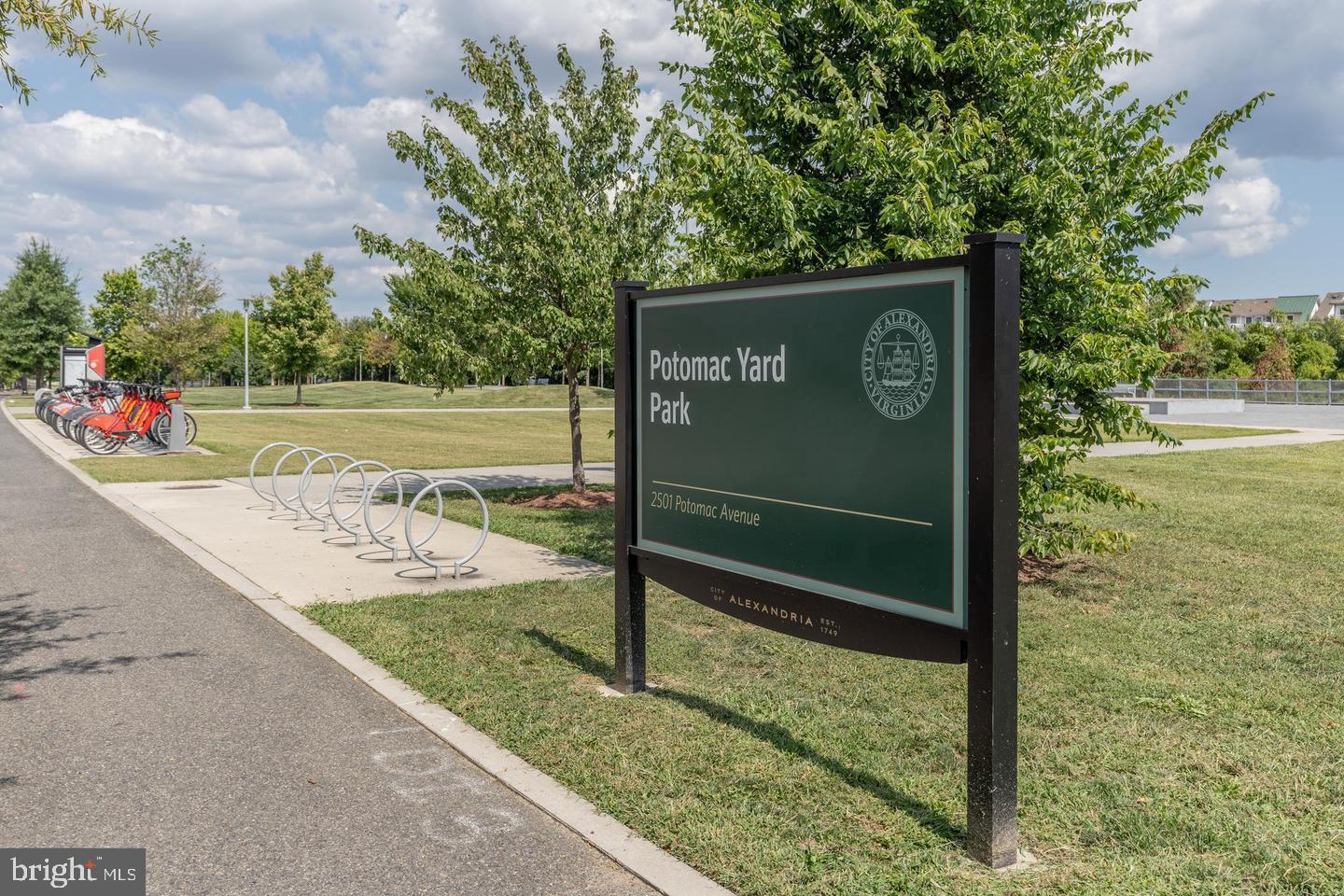 POTOMAC YARD - Residential