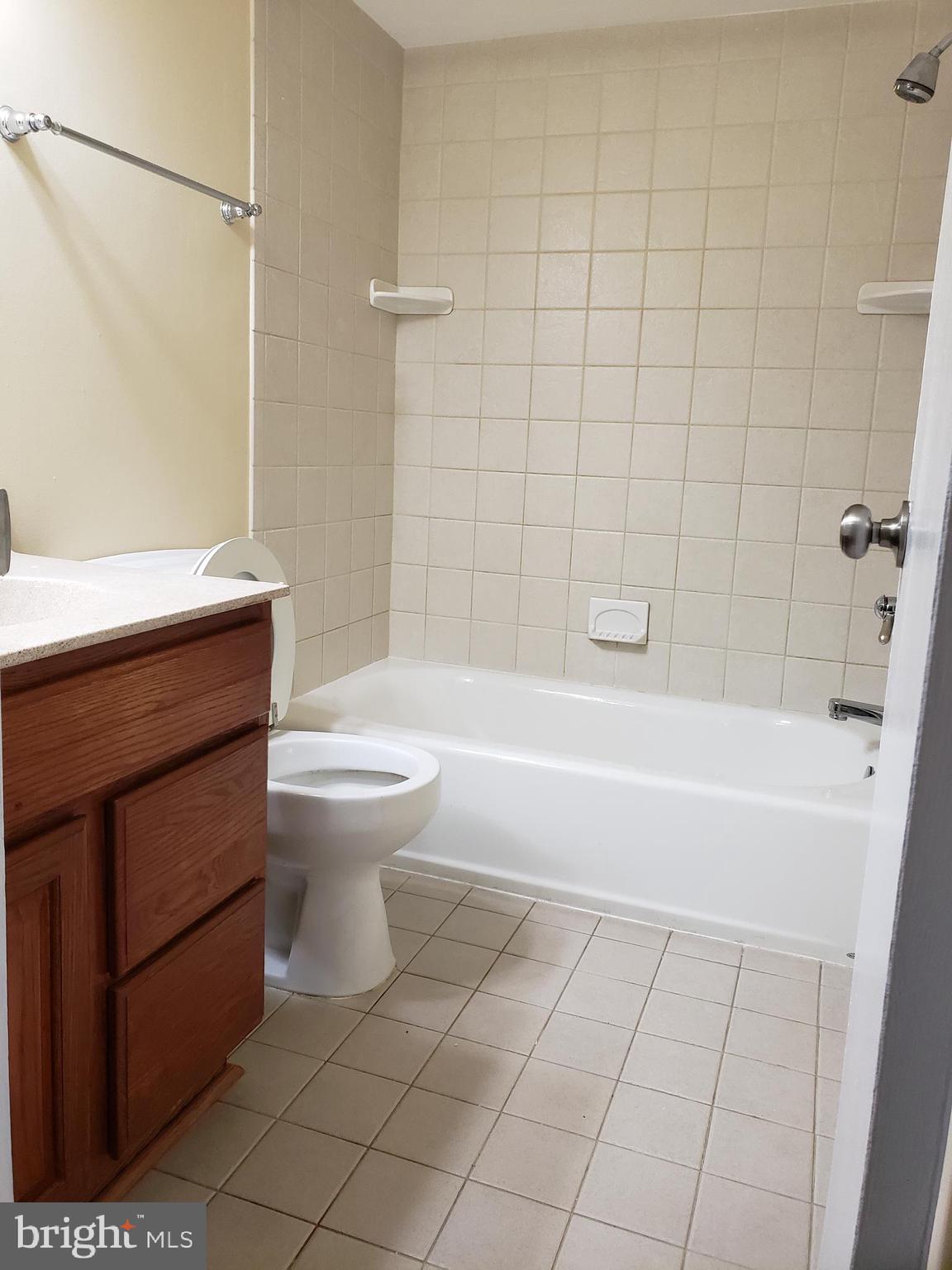 VILLAGE OF LONG REACH - Residential Lease