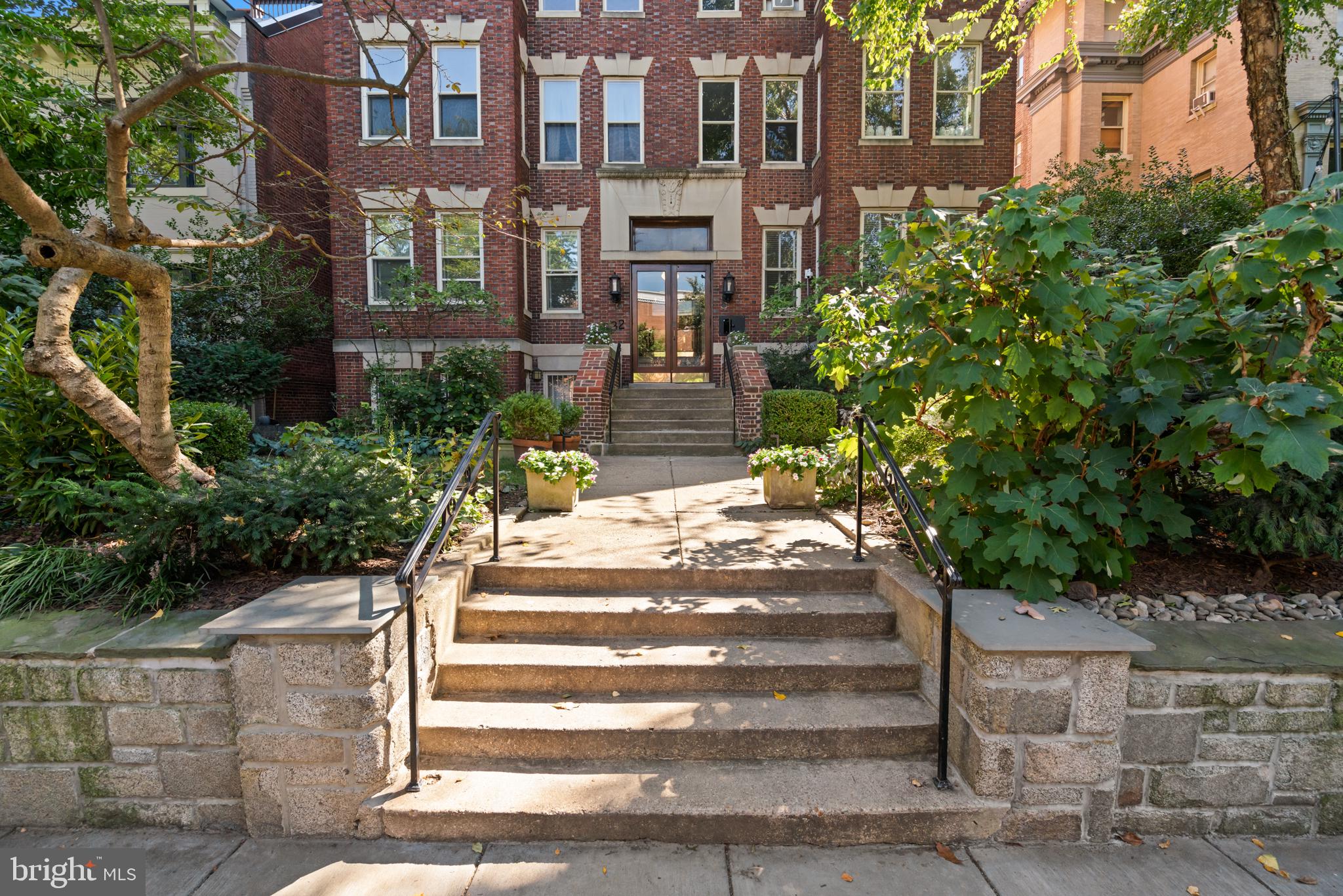 1832 BILTMORE STREET NW 31