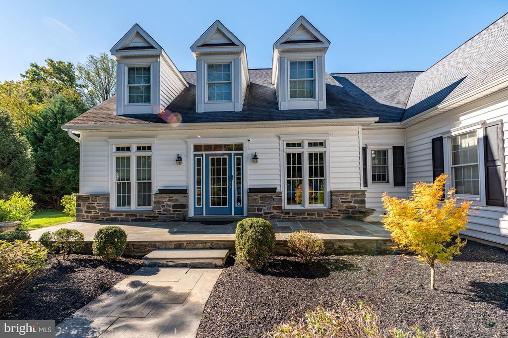 Photo of 1060 W King Road, MALVERN, PA 19355 (MLS # PACT2111434)