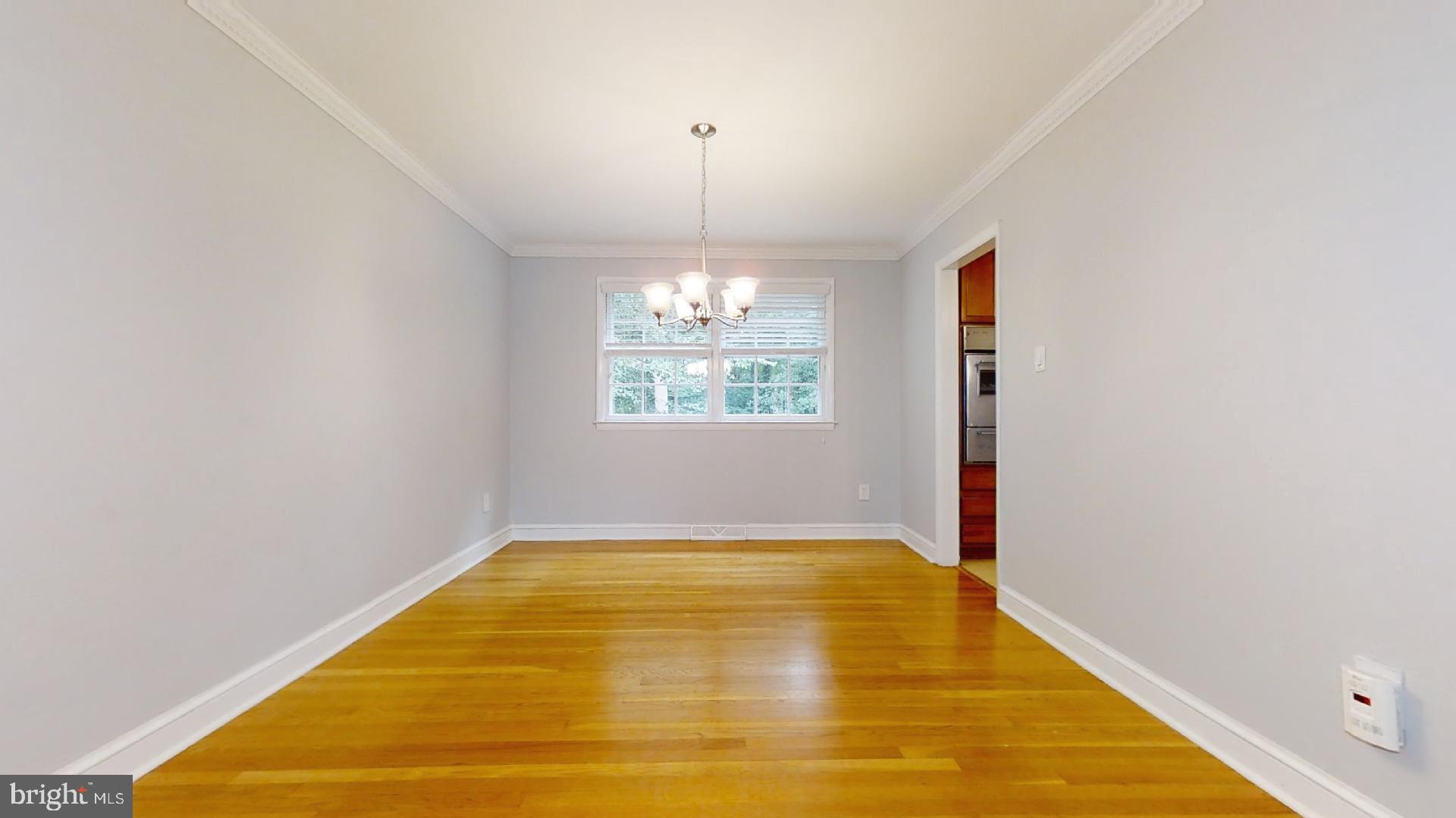 MOSBY WOODS - Residential Lease