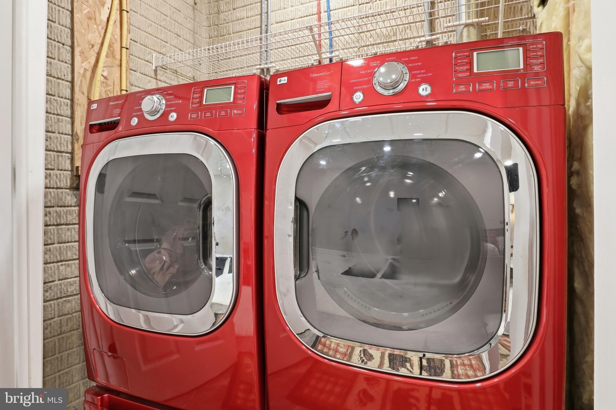 JACKSON HEIGHTS - Residential