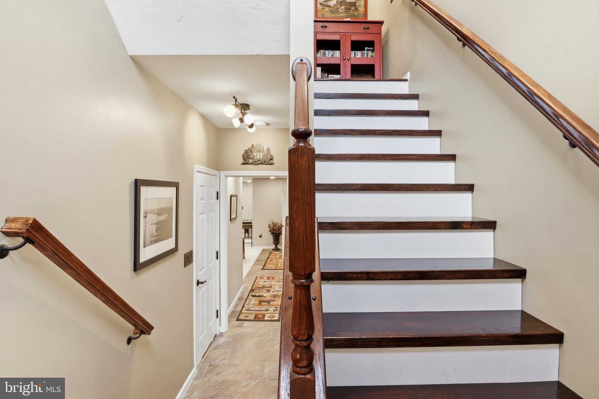 JACKSON HEIGHTS - Residential