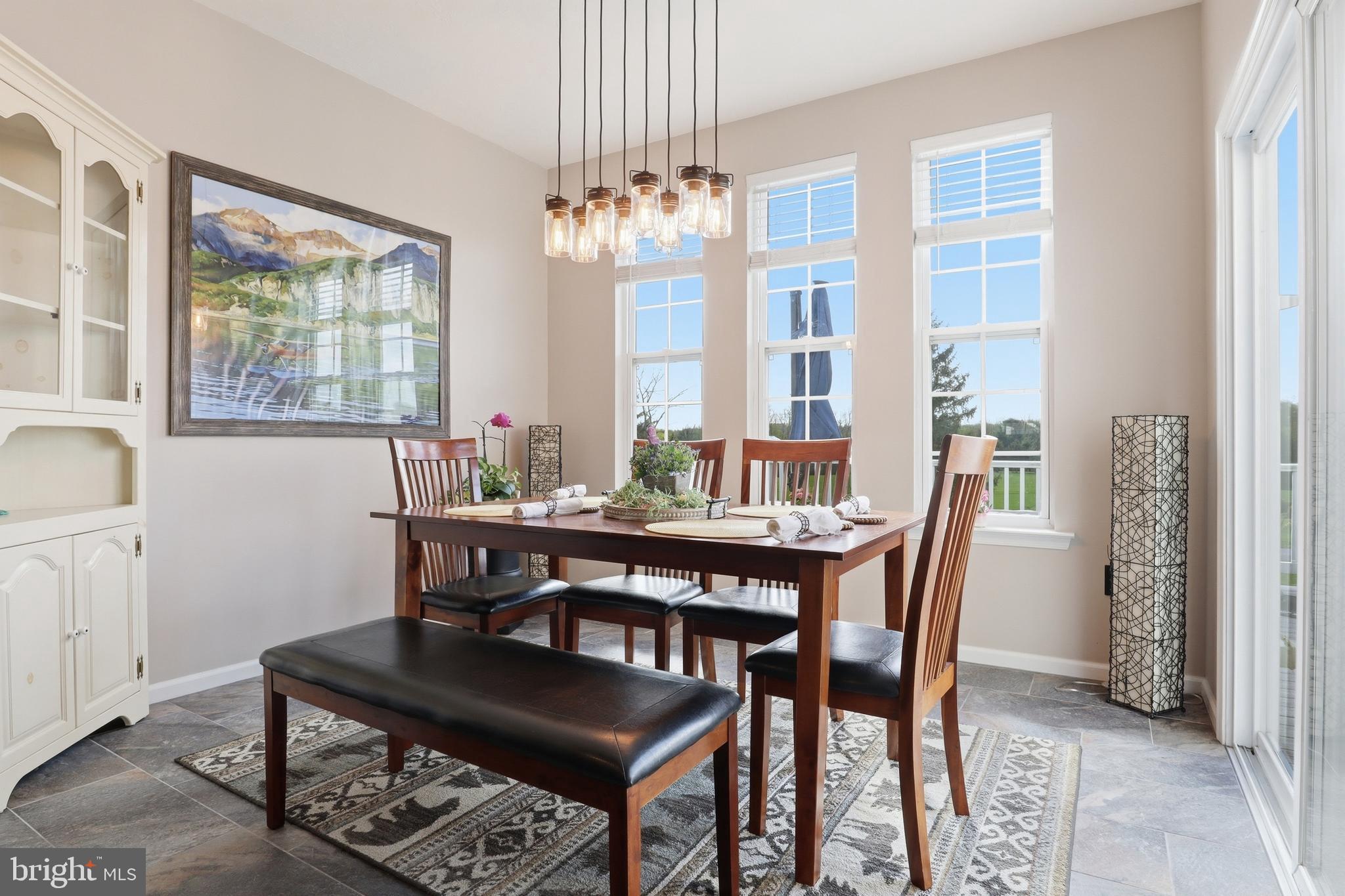 JACKSON HEIGHTS - Residential