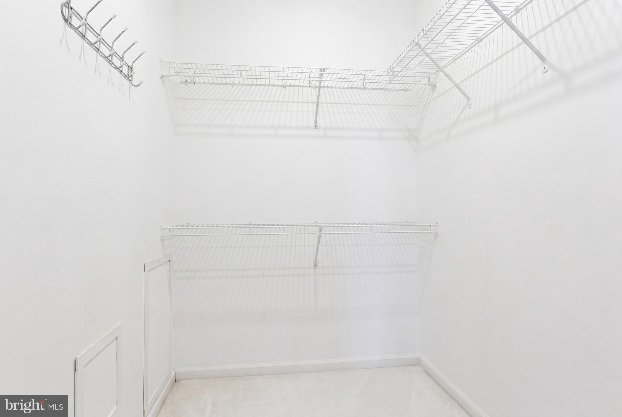 JACKSON HEIGHTS - Residential