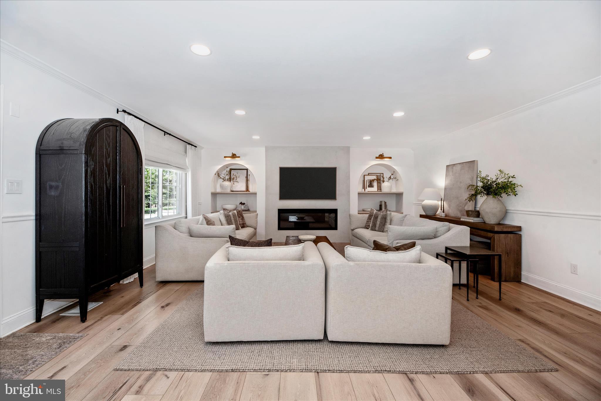 PLEASANT GROVE - Residential