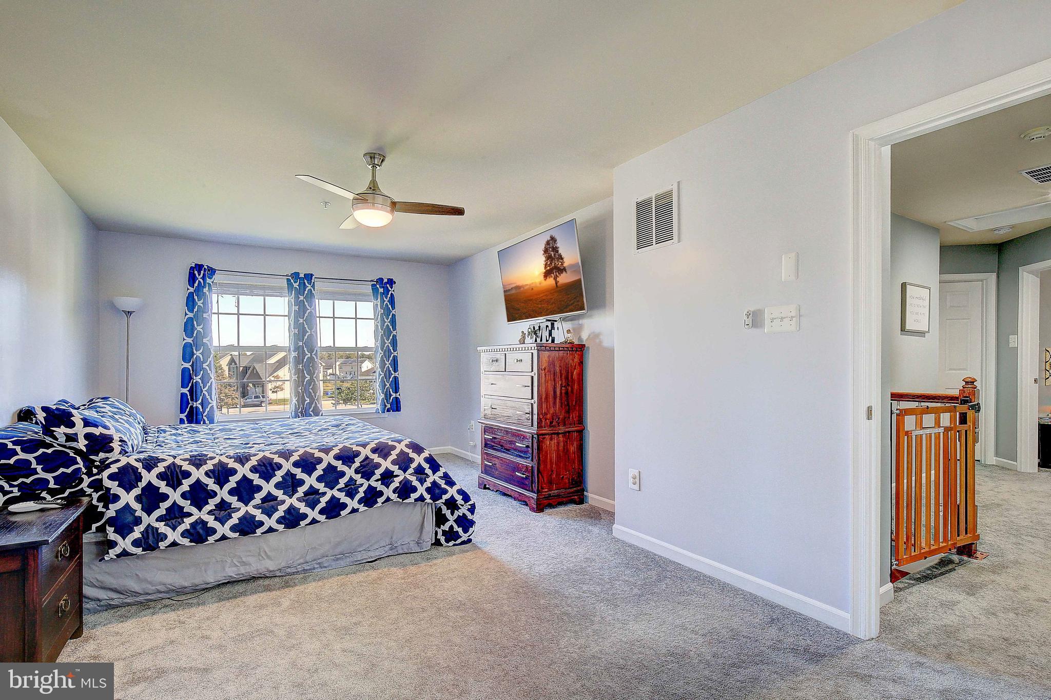 BRENTWOOD - Residential