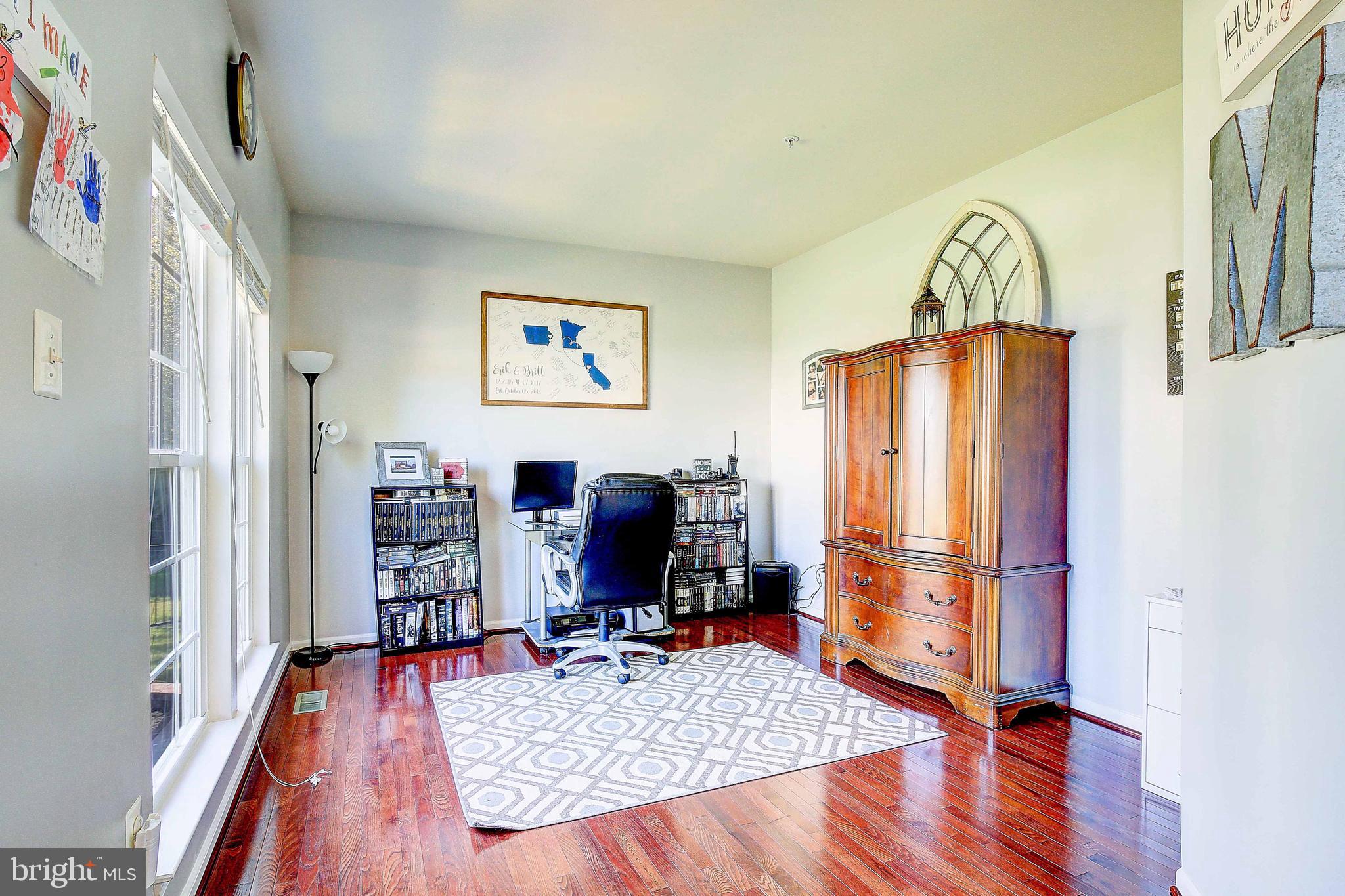 BRENTWOOD - Residential