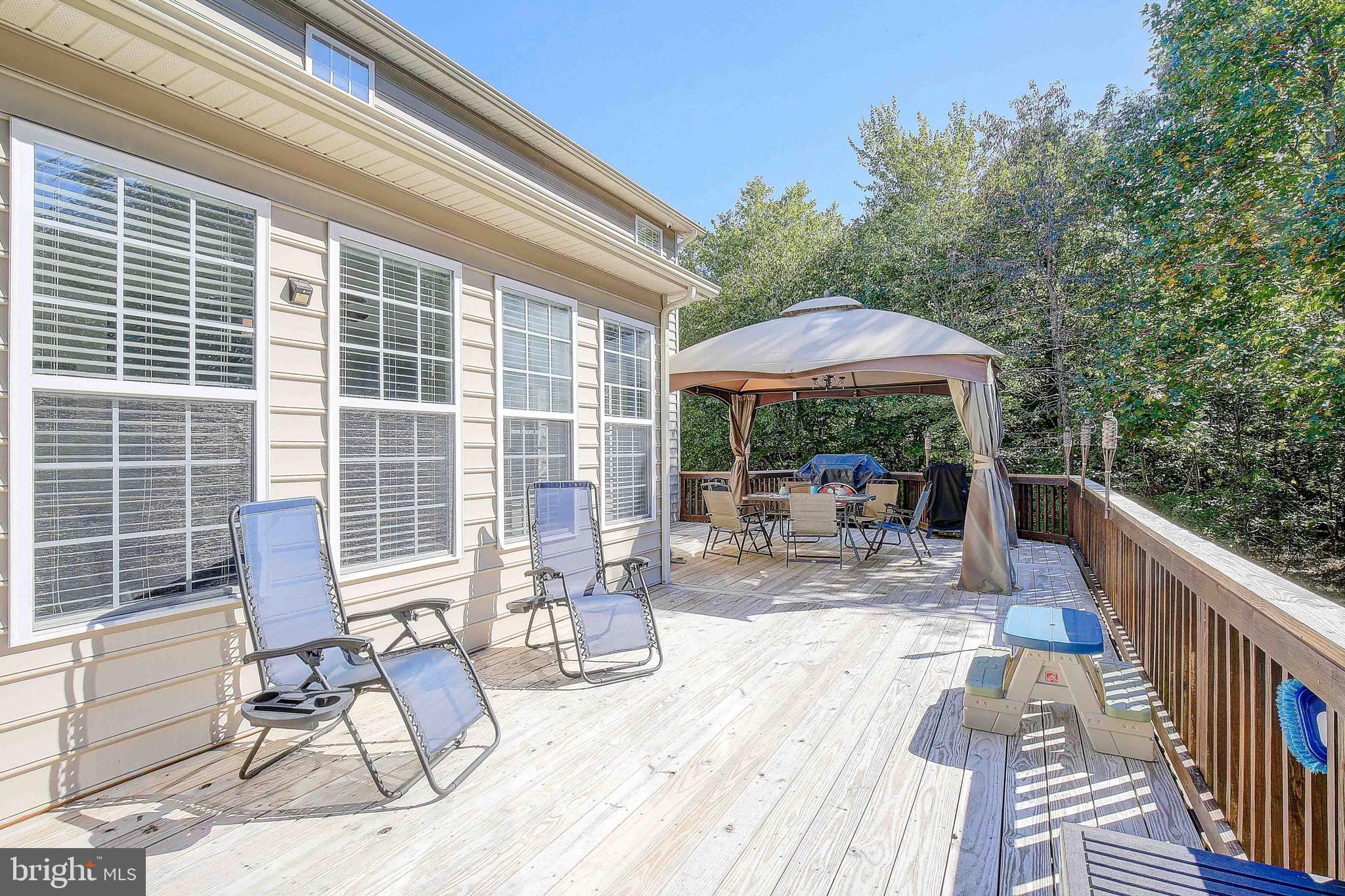 BRENTWOOD - Residential