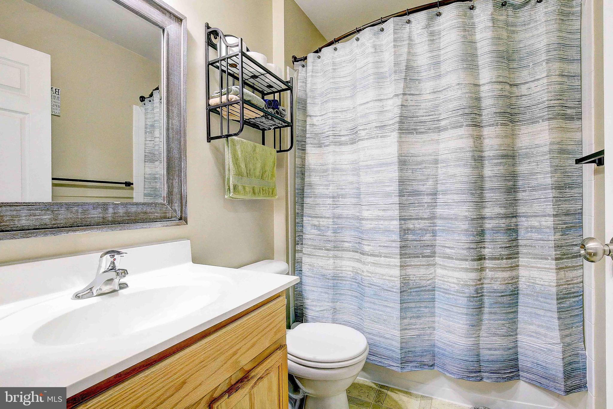 BRENTWOOD - Residential