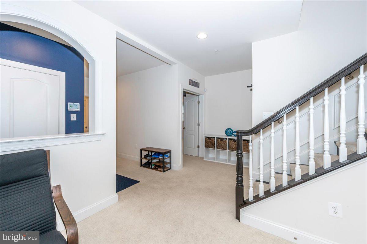 CROWN POINTE - Residential