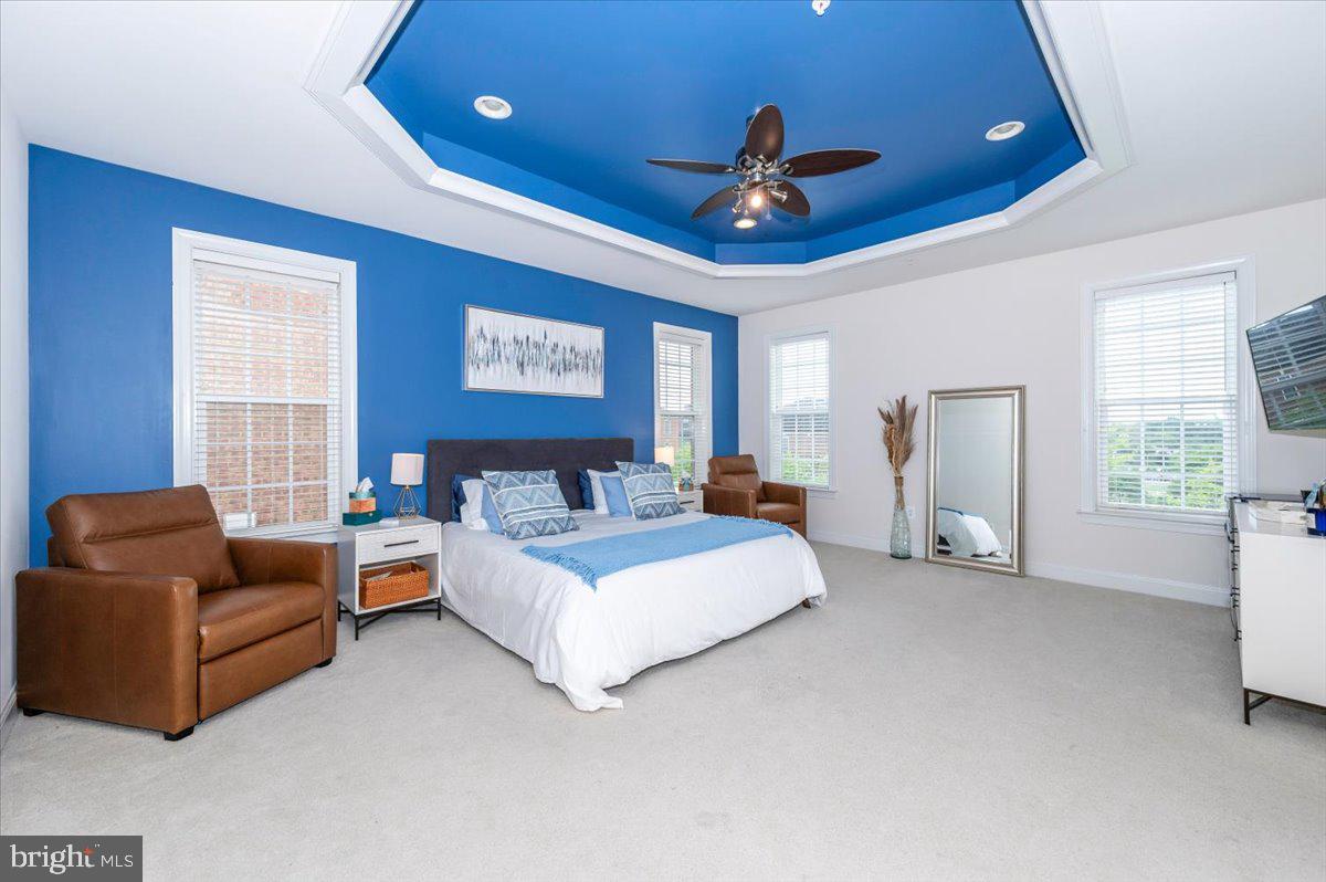 CROWN POINTE - Residential