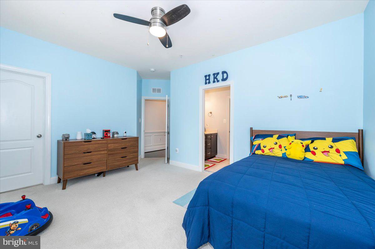 CROWN POINTE - Residential