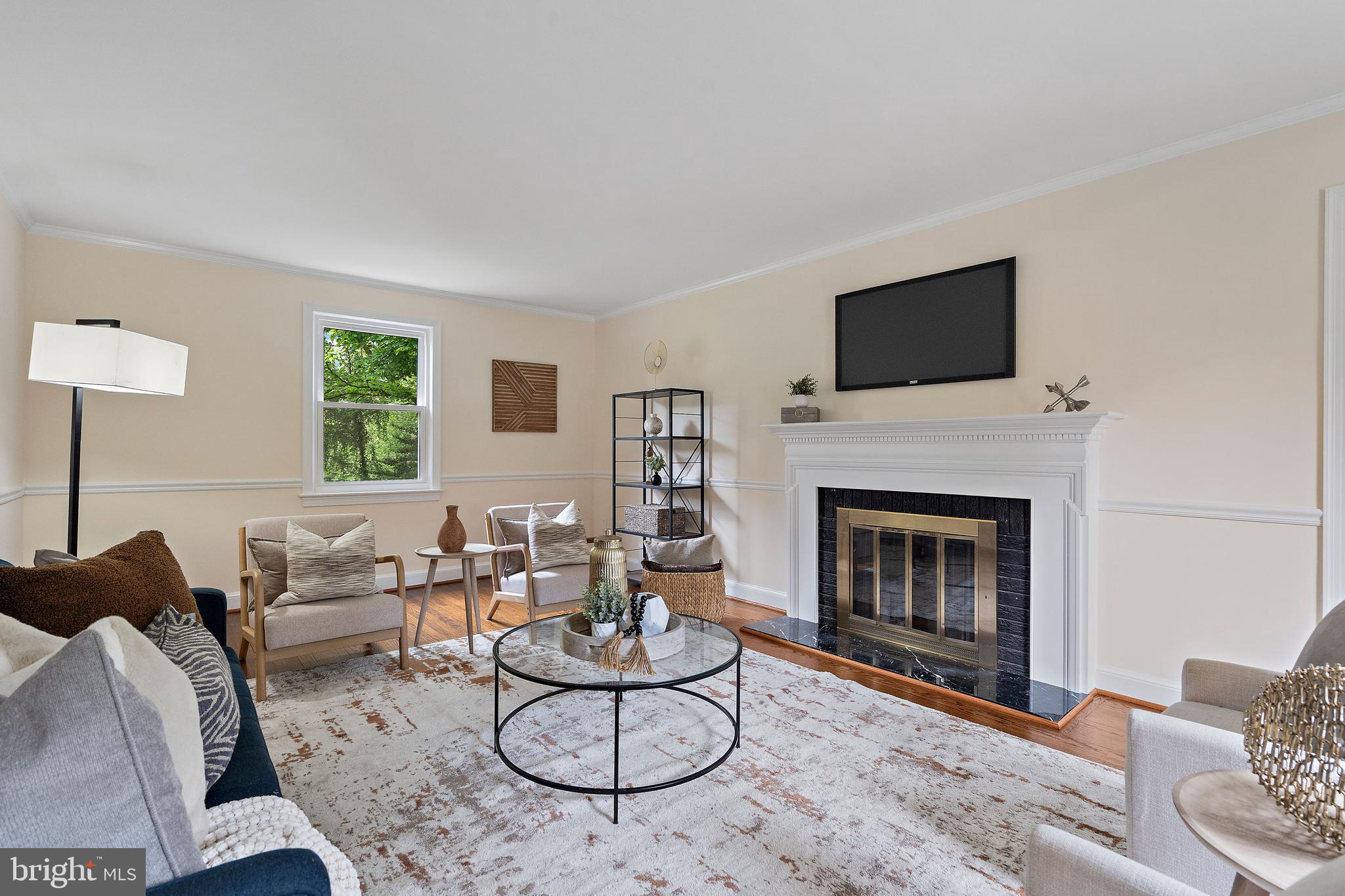 SEVEN OAKS - Residential