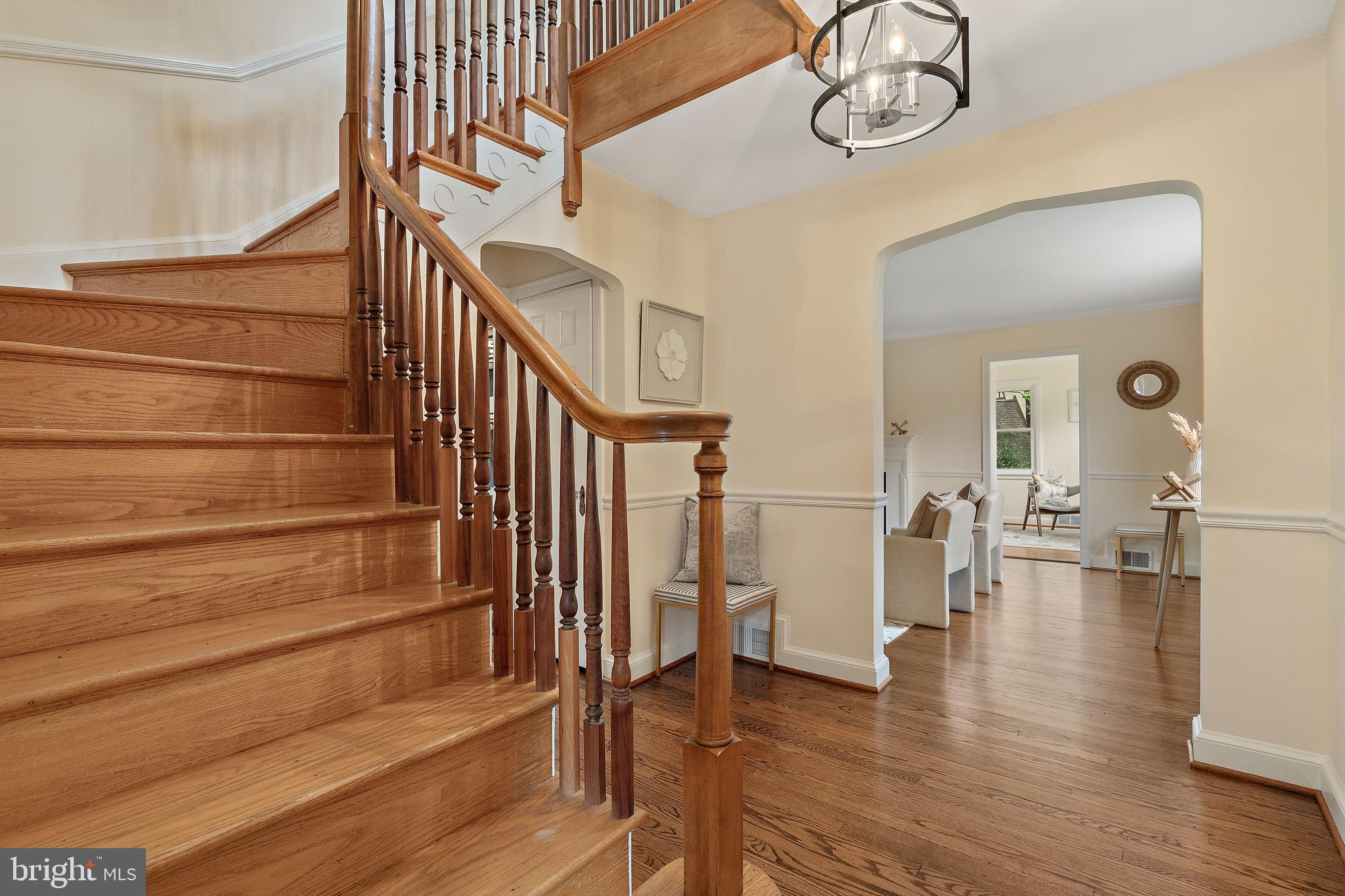 SEVEN OAKS - Residential