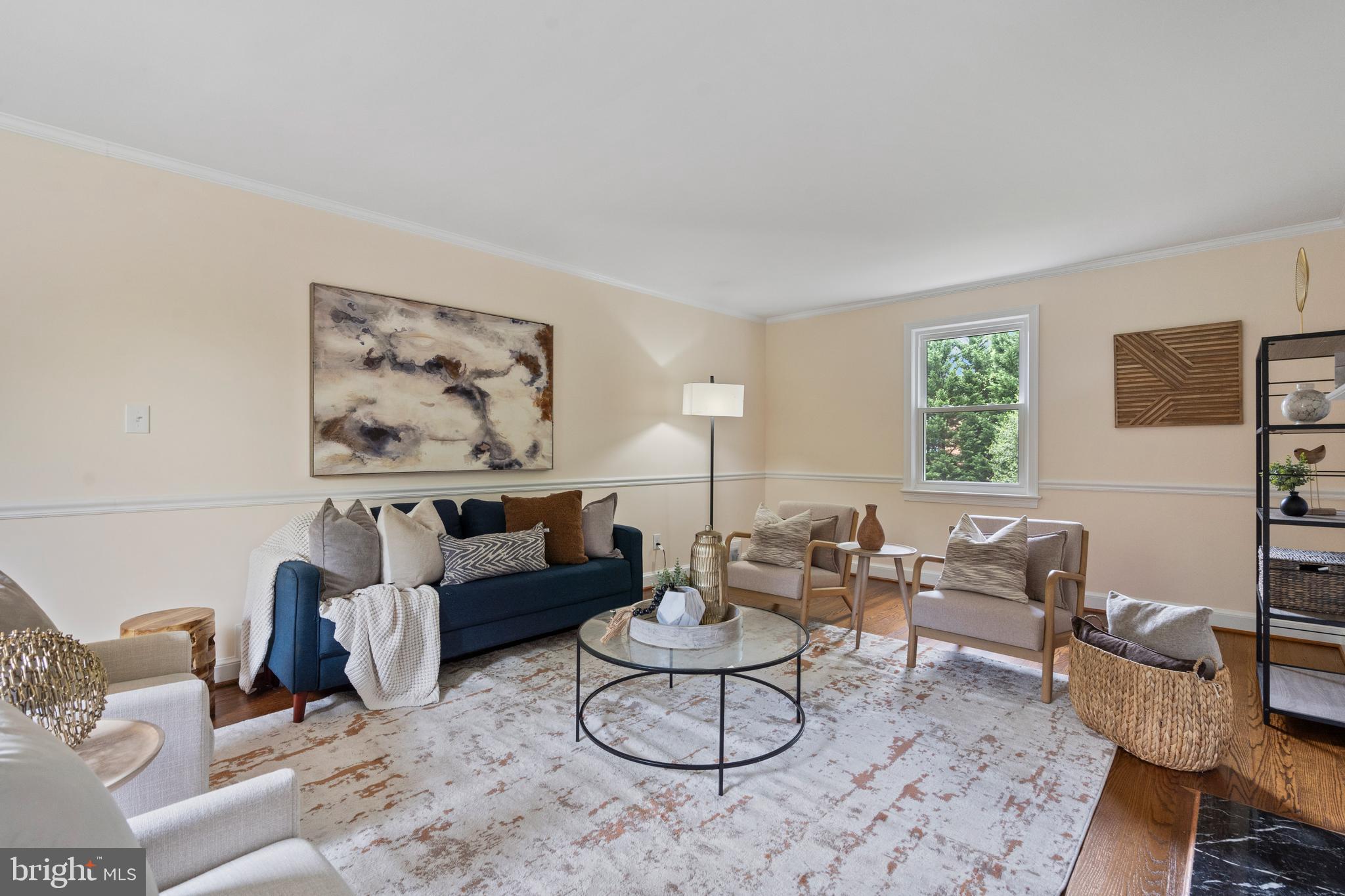 SEVEN OAKS - Residential