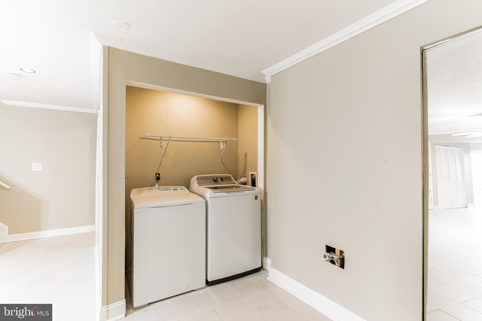 ARBOR WEST - Residential