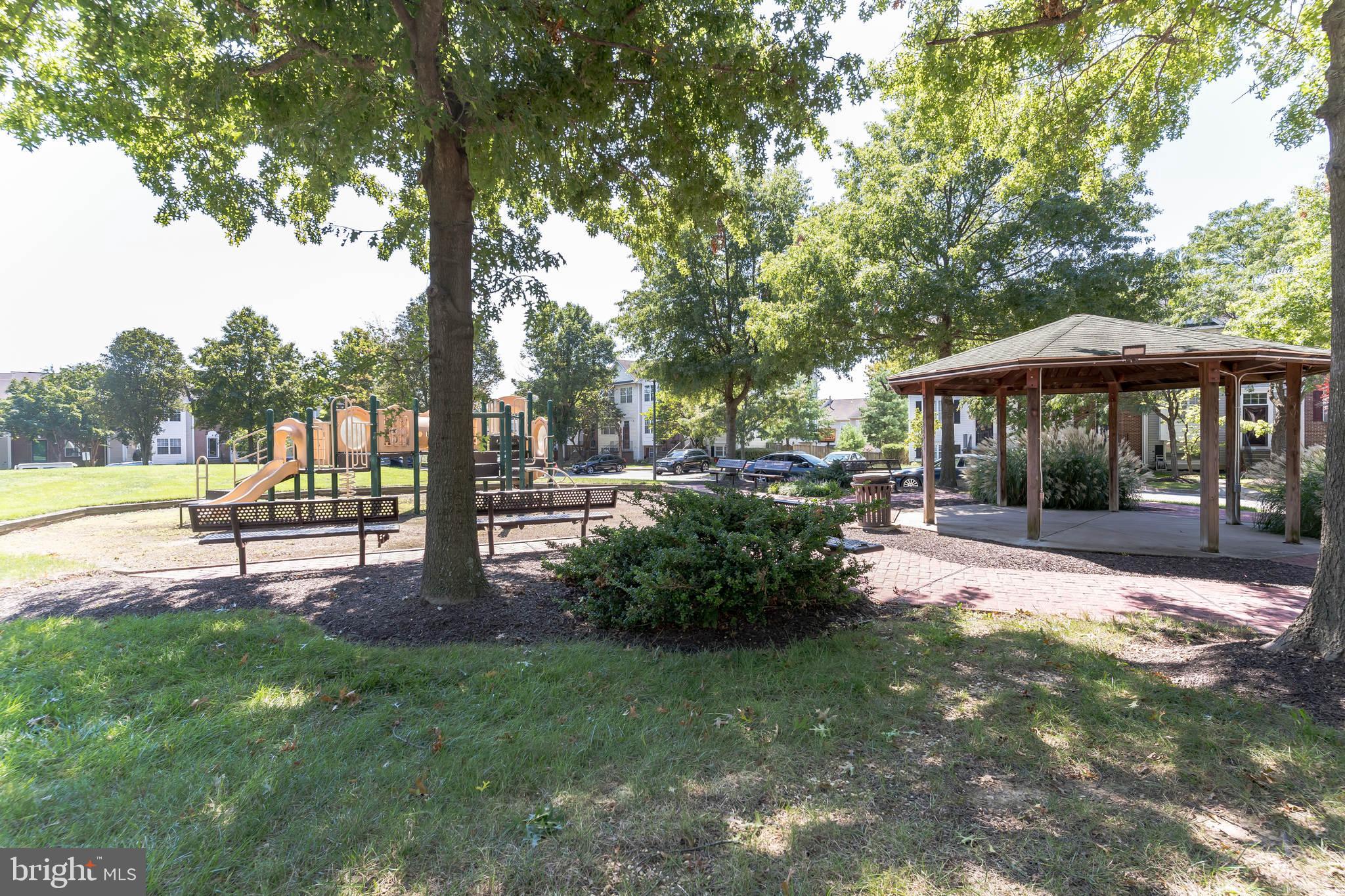 ARBOR WEST - Residential