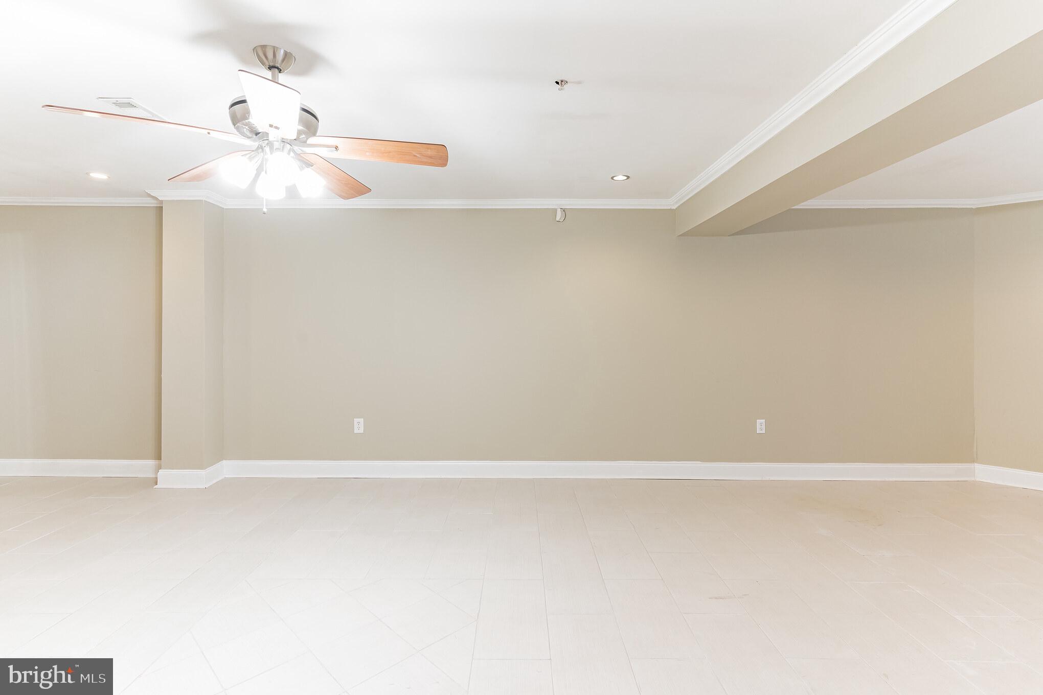 ARBOR WEST - Residential