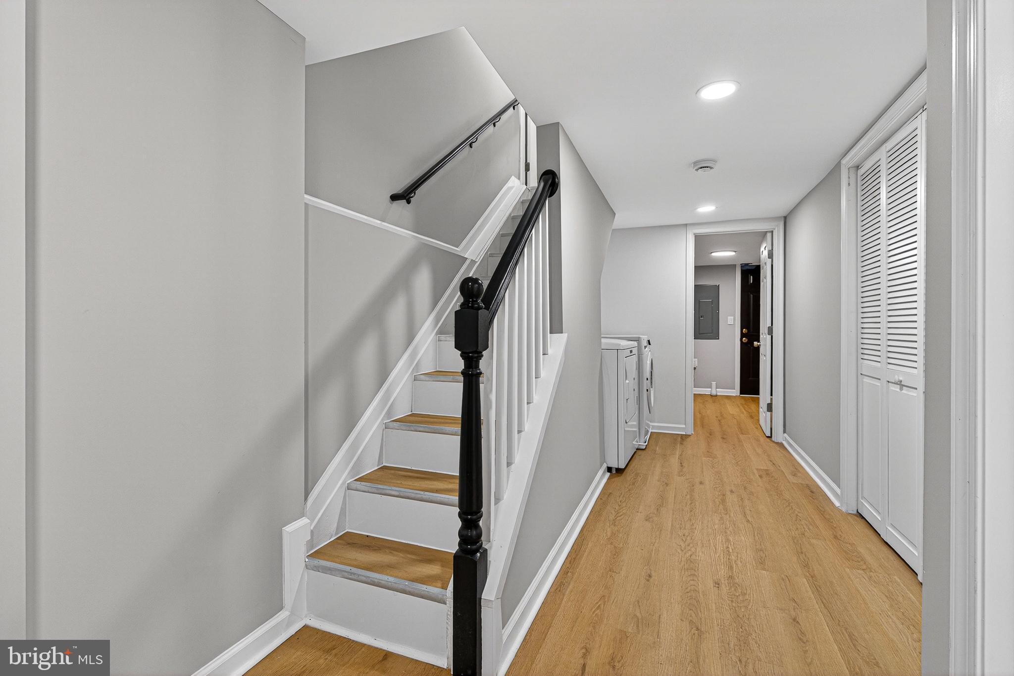 SHIPLEY HILL - Residential