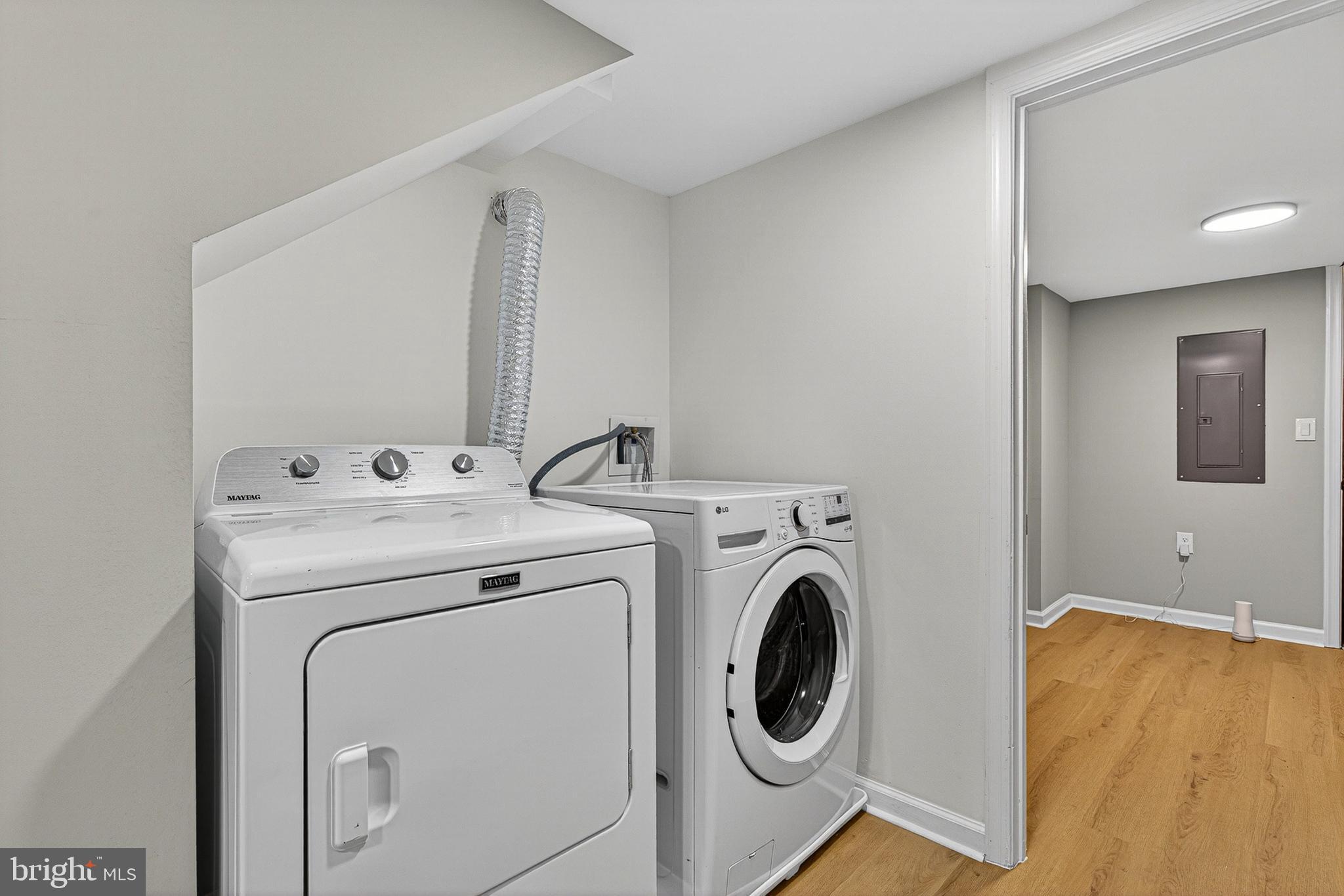 SHIPLEY HILL - Residential