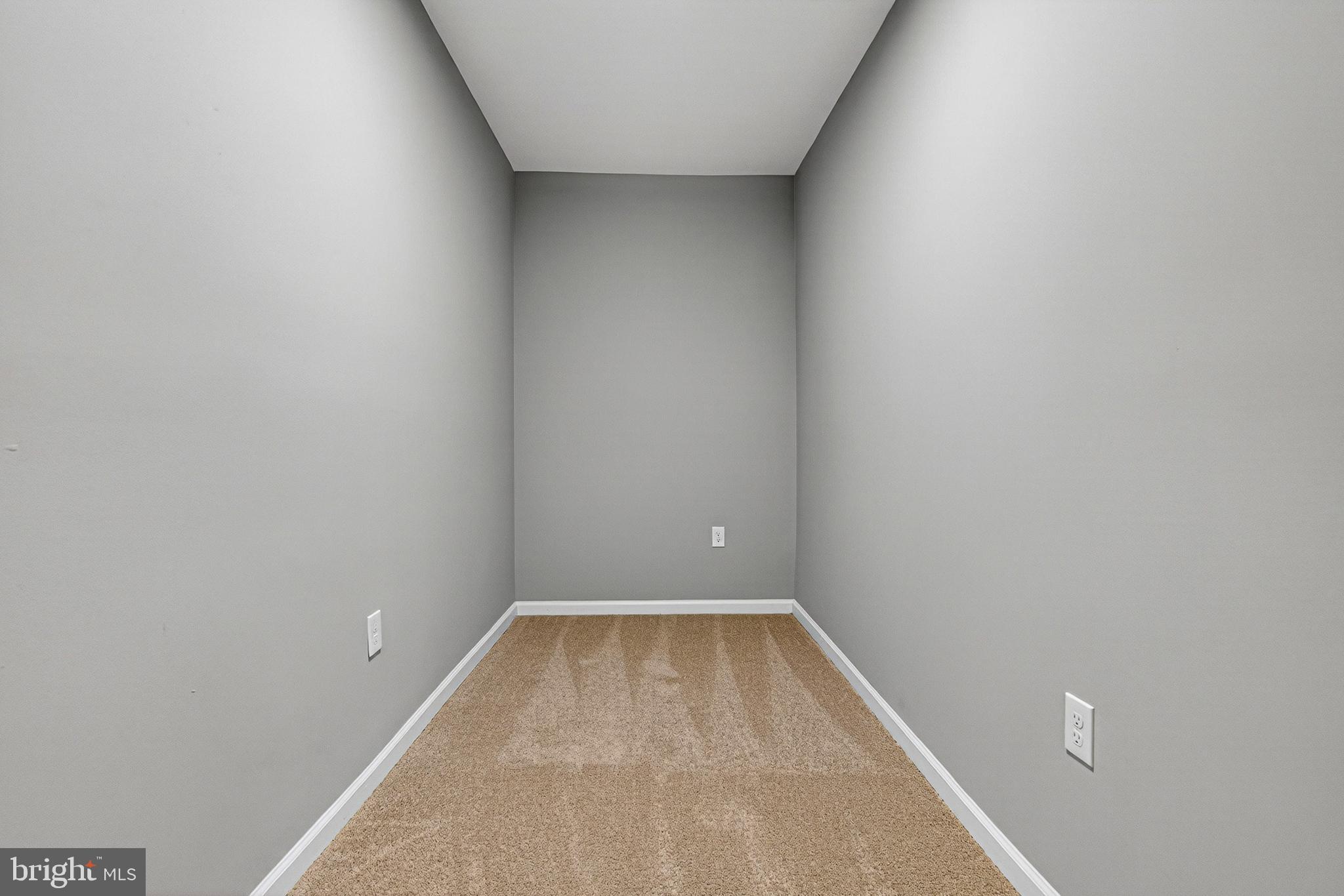 SHIPLEY HILL - Residential