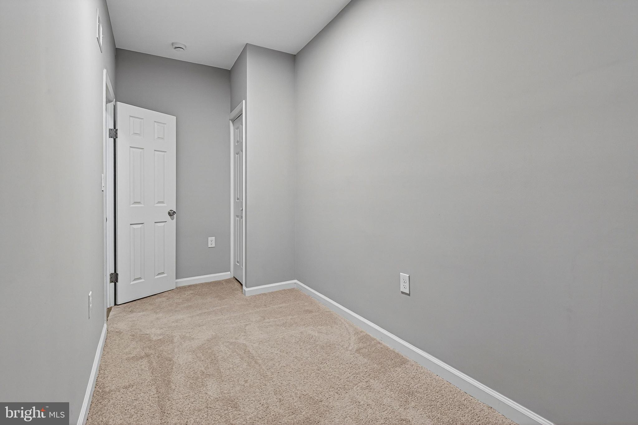 SHIPLEY HILL - Residential