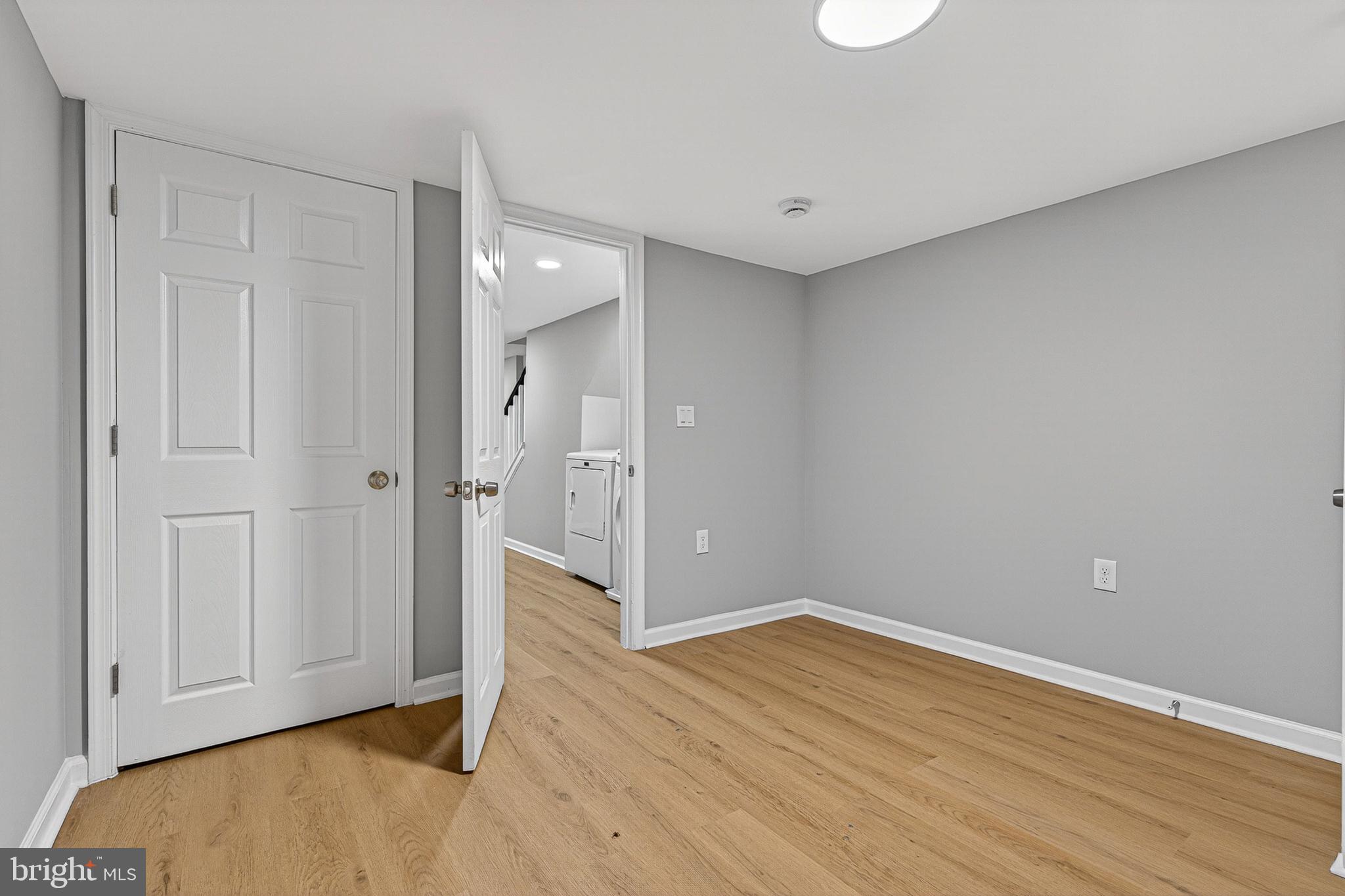 SHIPLEY HILL - Residential